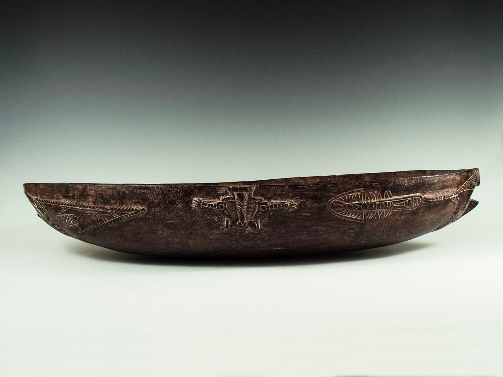 Papua New Guinean Early Large Food Bowl, Tami Islands, Huon Gulf, Papua New Guinea For Sale