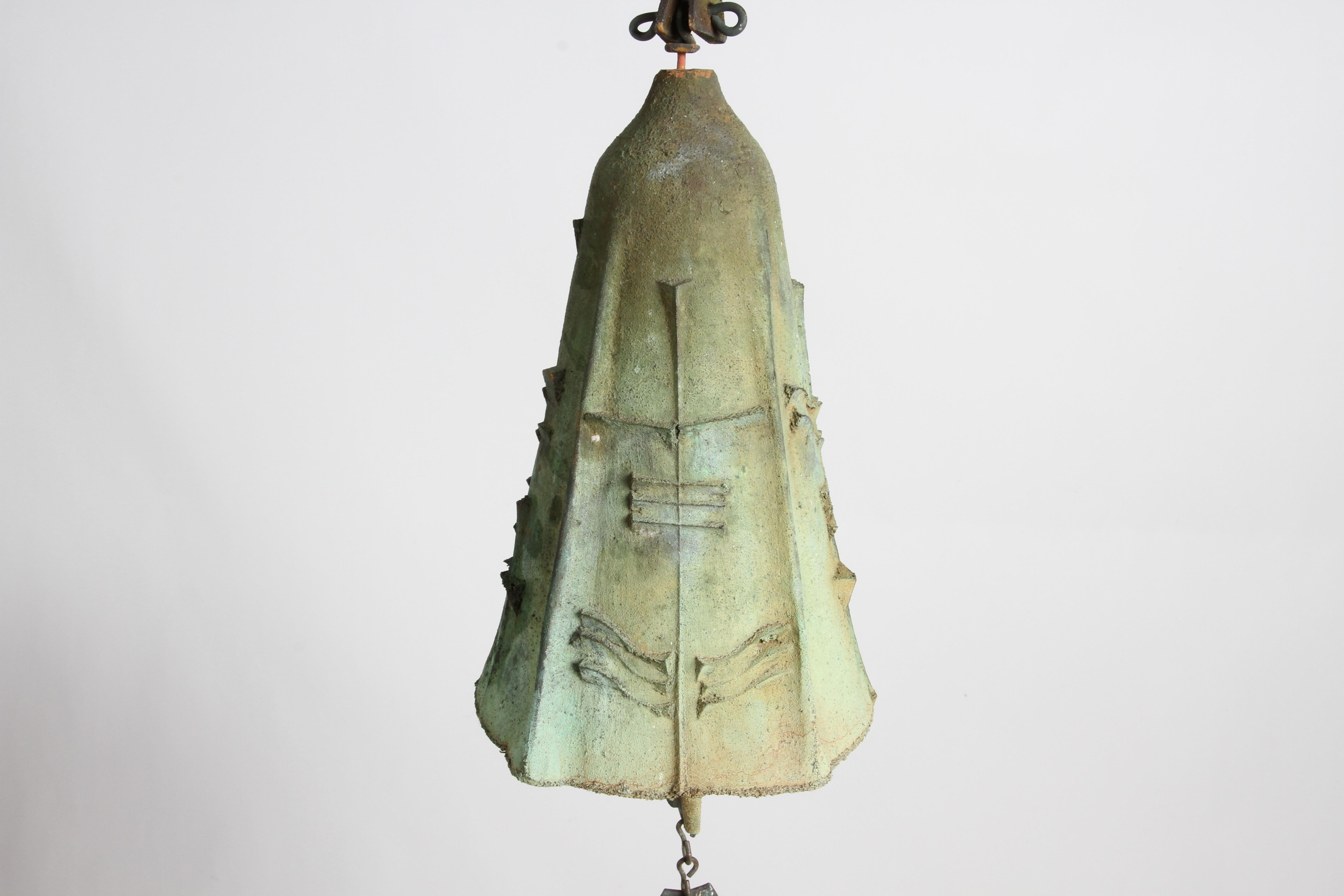 Early large scale cast bronze sculptural wind chime or bell with great patina by Italian-born visionary architect and artist, Paolo Soleri. This piece was made by the artist at his Cosanti studio in Arizona. This was original to a great 1960s MCM