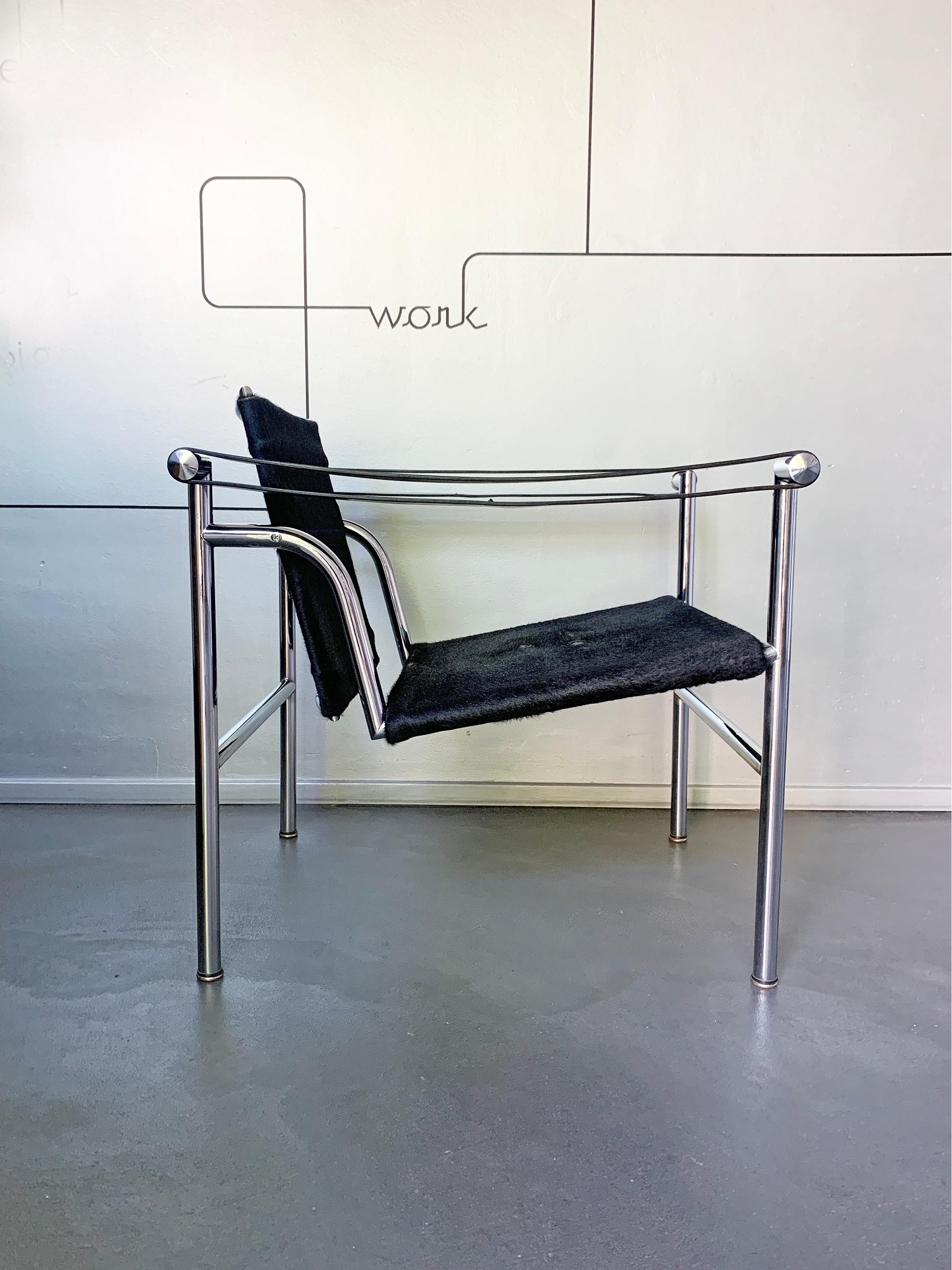 20th Century Early LC1 Chair by Le Corbusier, Jeanneret & Perriand, Cassina, 1960s For Sale