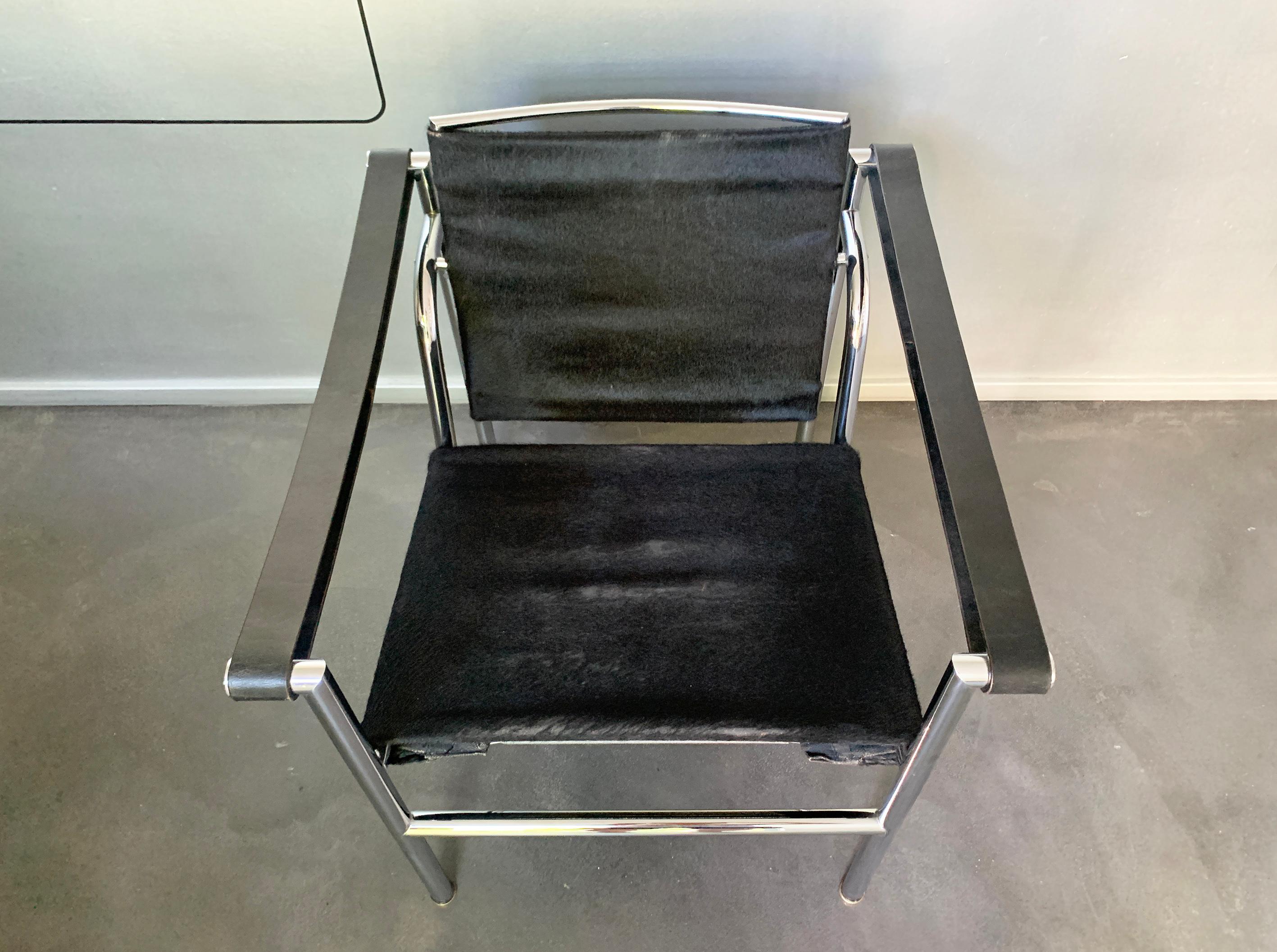 Steel Early LC1 Chair by Le Corbusier, Jeanneret & Perriand, Cassina, 1960s For Sale
