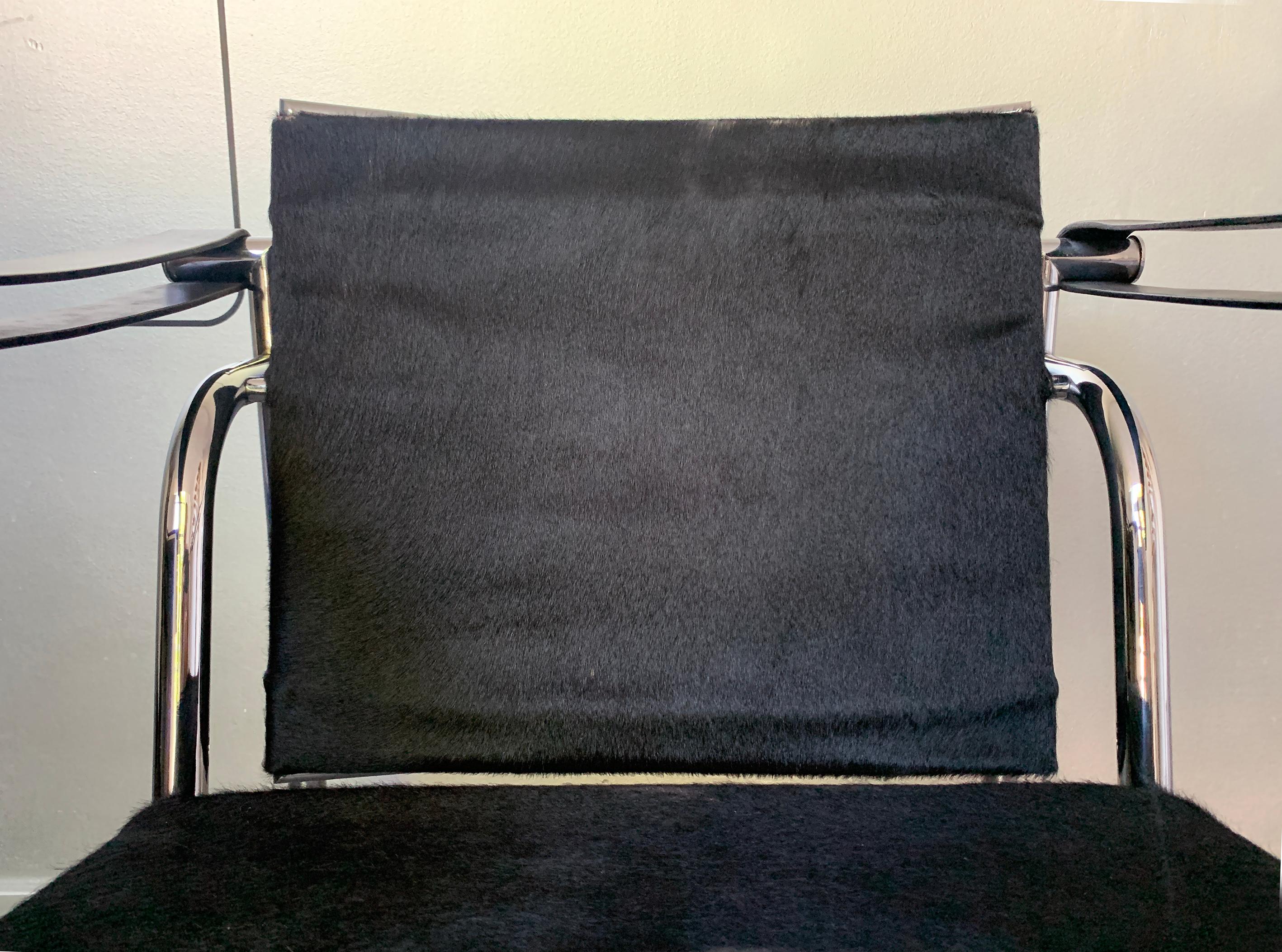 Early LC1 Chair by Le Corbusier, Jeanneret & Perriand, Cassina, 1960s For Sale 1
