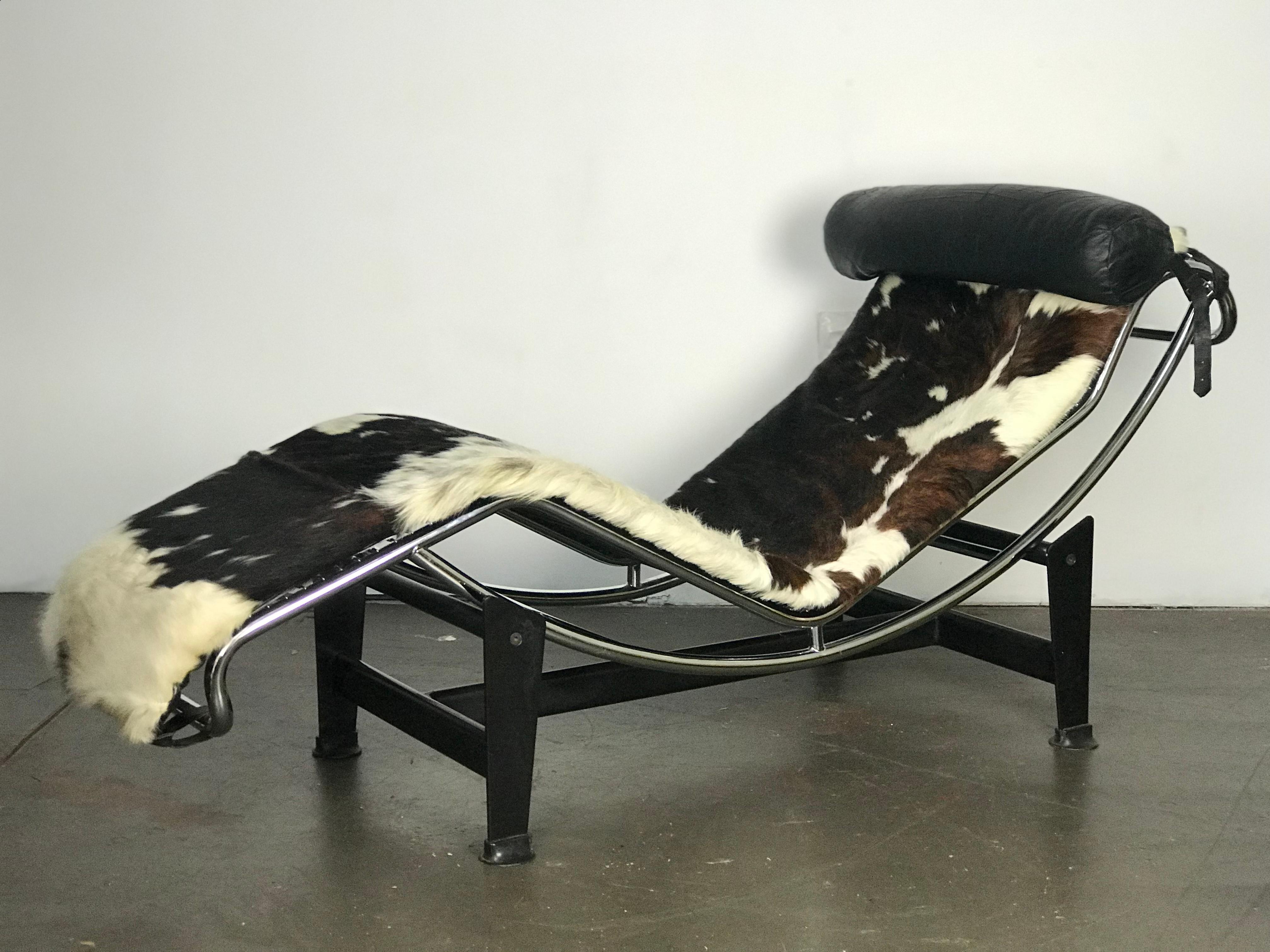 Early Le Corbusier LC4 Style Chaise with Cowhide 2