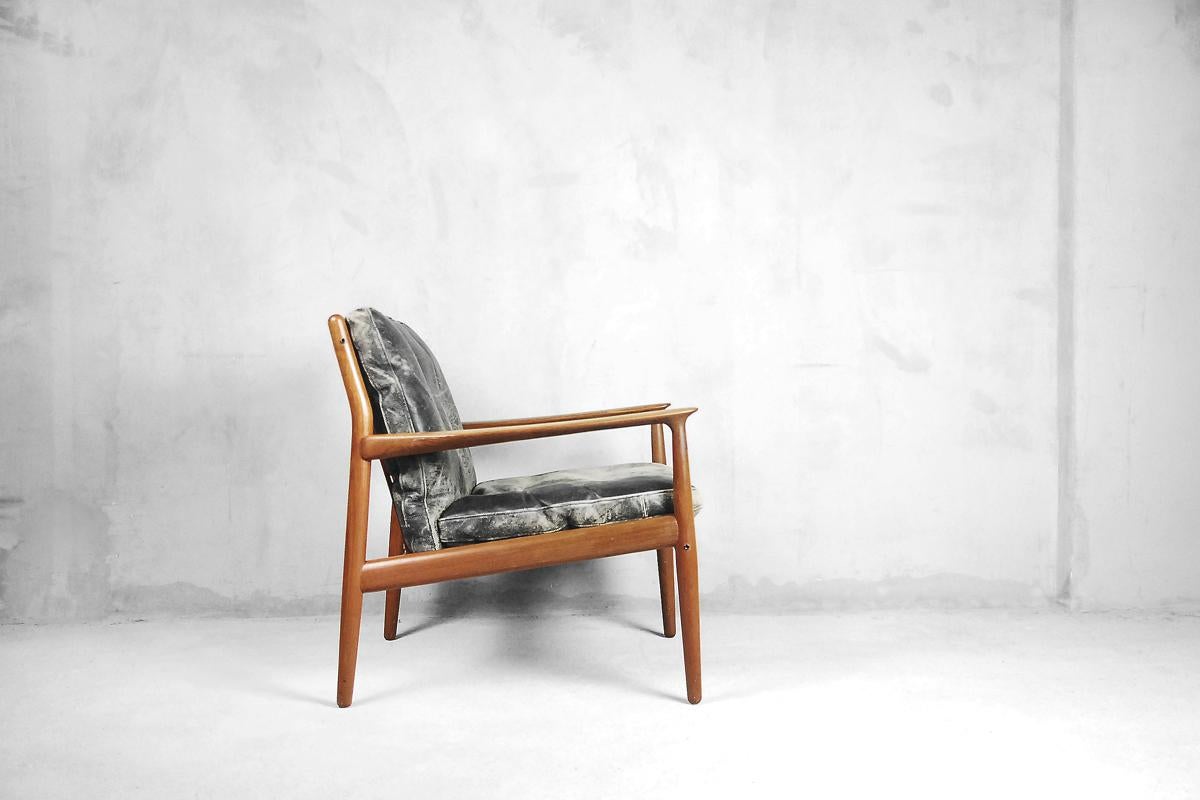 Early Leather 218 Chair by Grete Jalk for Glostrup, 1950s For Sale 5