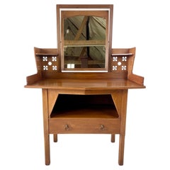 Early Liberty Arts & Crafts Dressing Table