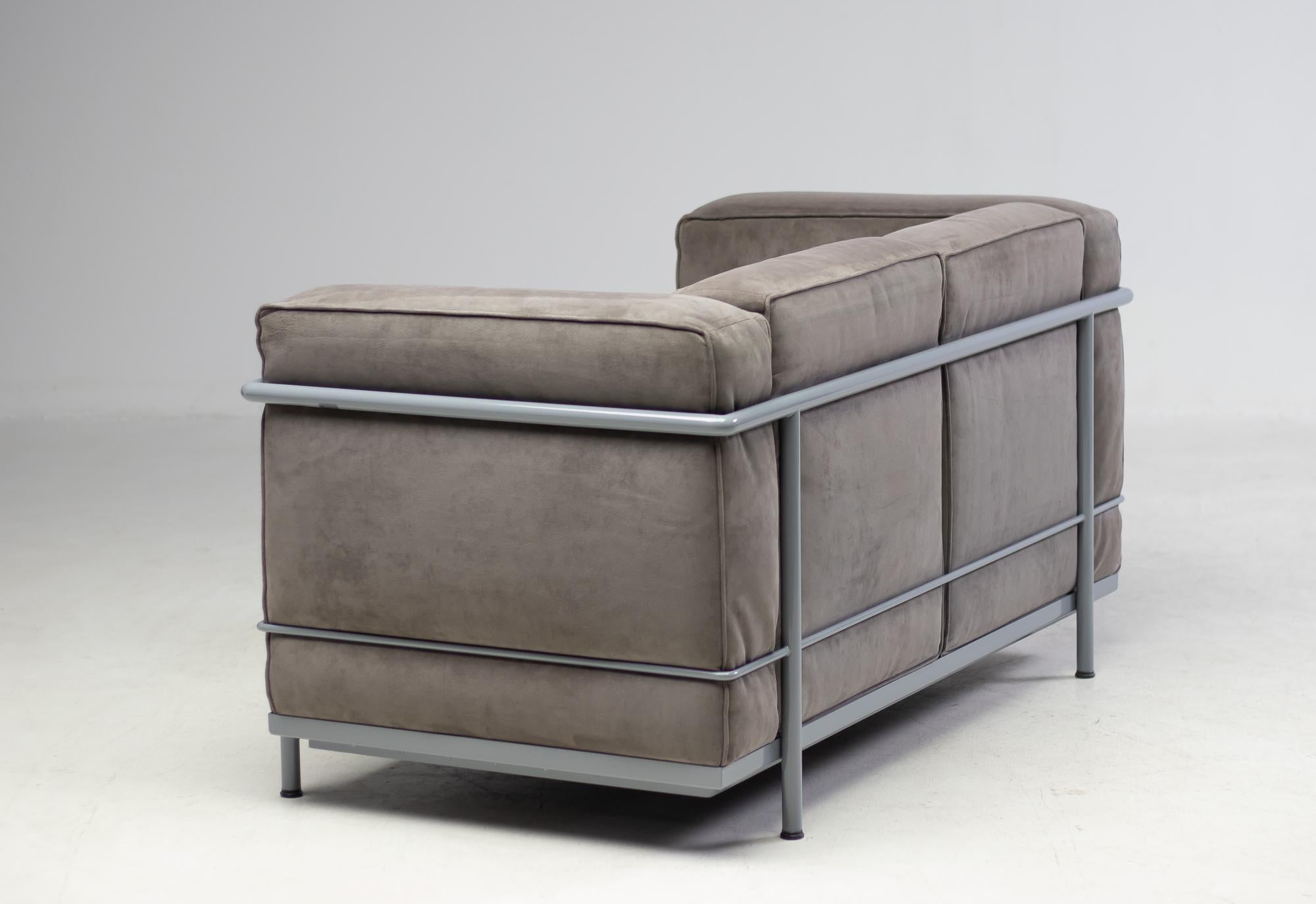 Steel Early Limited Edition Matching Le Corbusier LC3 and LC2 Set by Cassina
