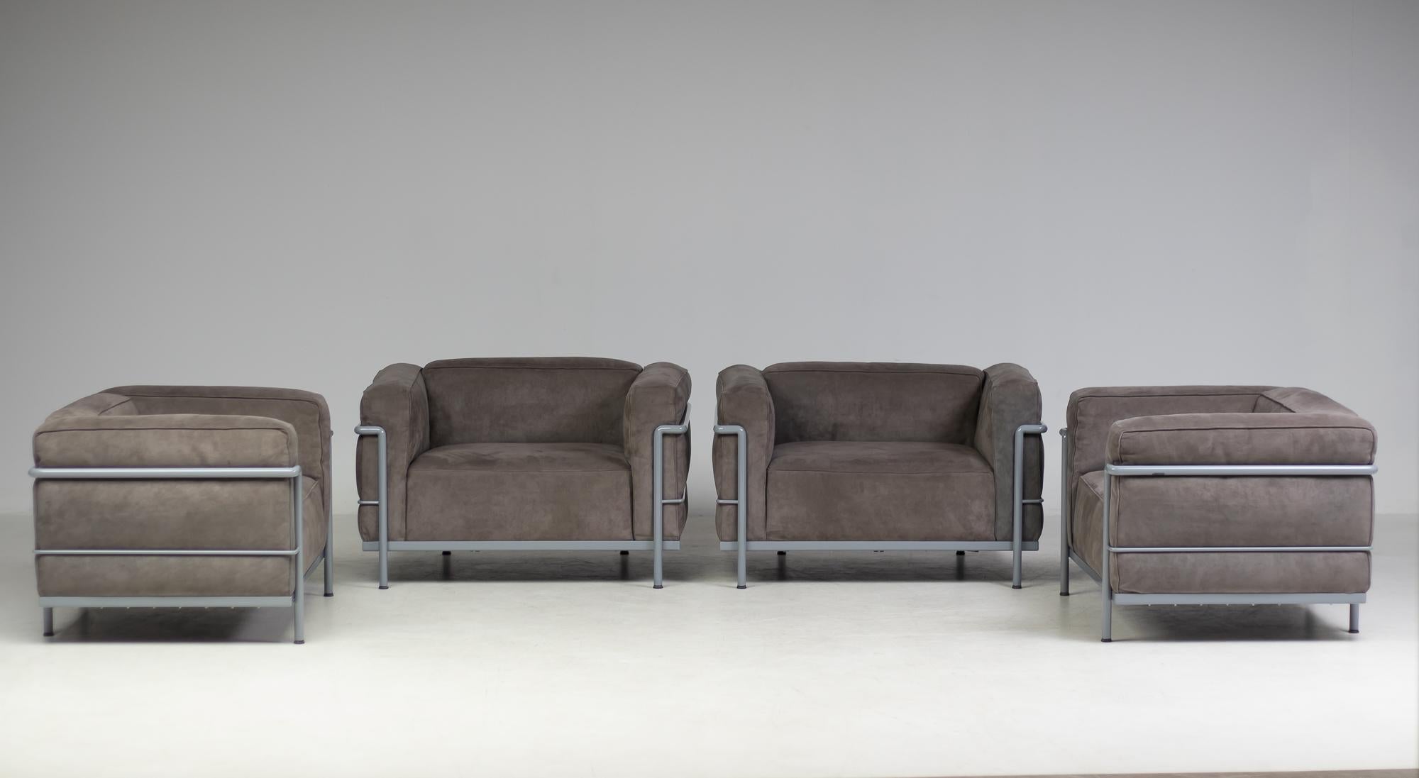 Early Limited Edition Matching Le Corbusier LC3 and LC2 Set by Cassina 5