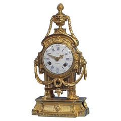 Orologio da tavolo francese Luigi XVI di Leon A Paris, in ormolu