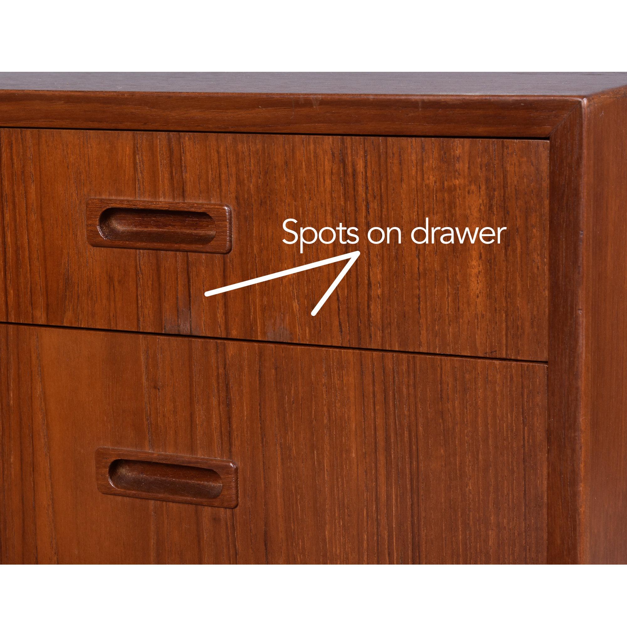 Mid-20th Century Early Lyby Mobler Danish Teak Chest of Drawers For Sale