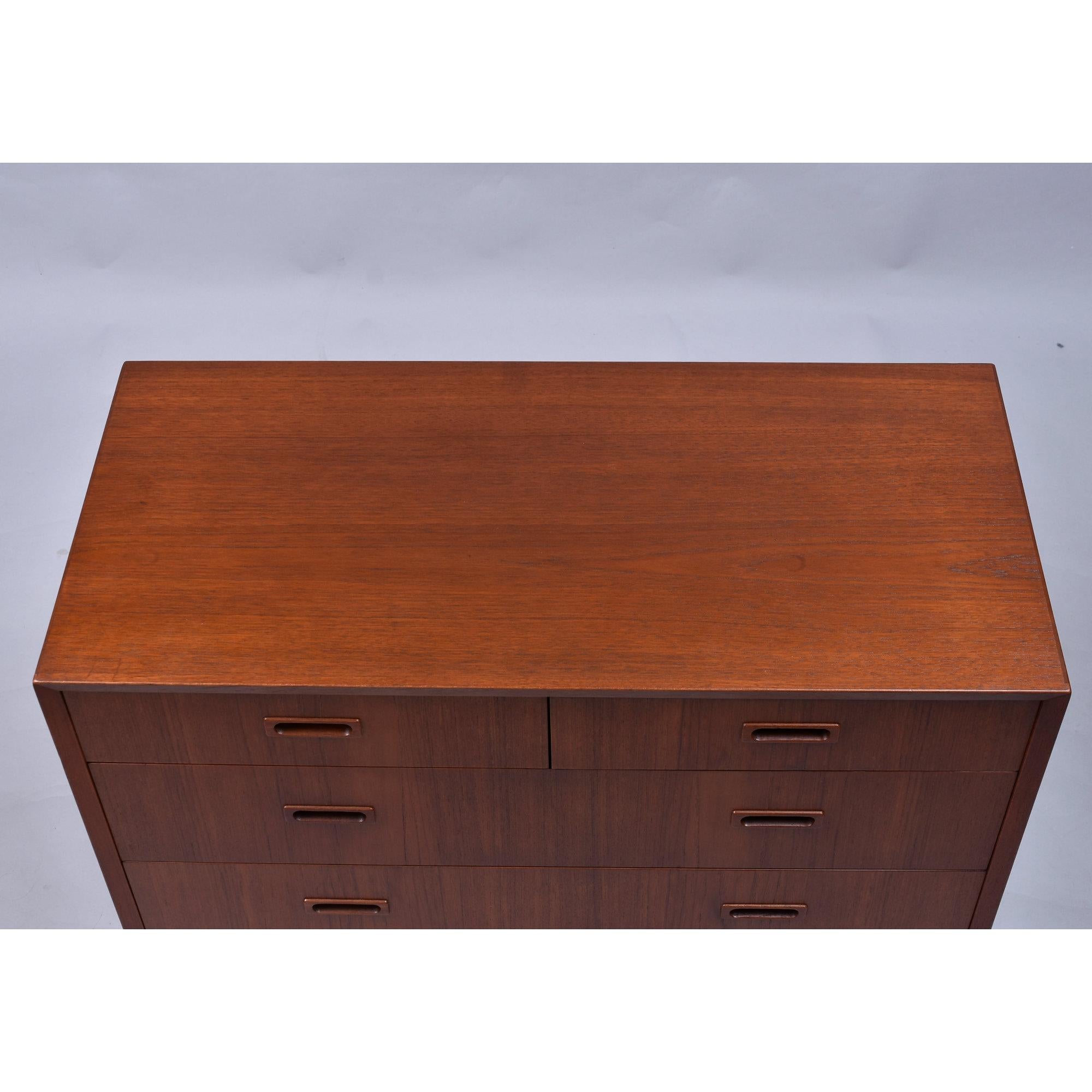 Early Lyby Mobler Danish Teak Chest of Drawers For Sale 1