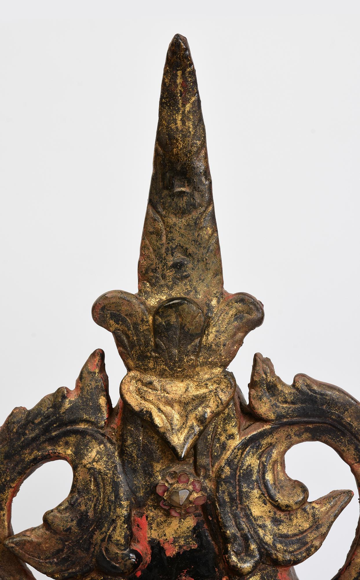 Gilt Early Mandalay, Antique Burmese Lacquered Seated Buddha on the Throne For Sale