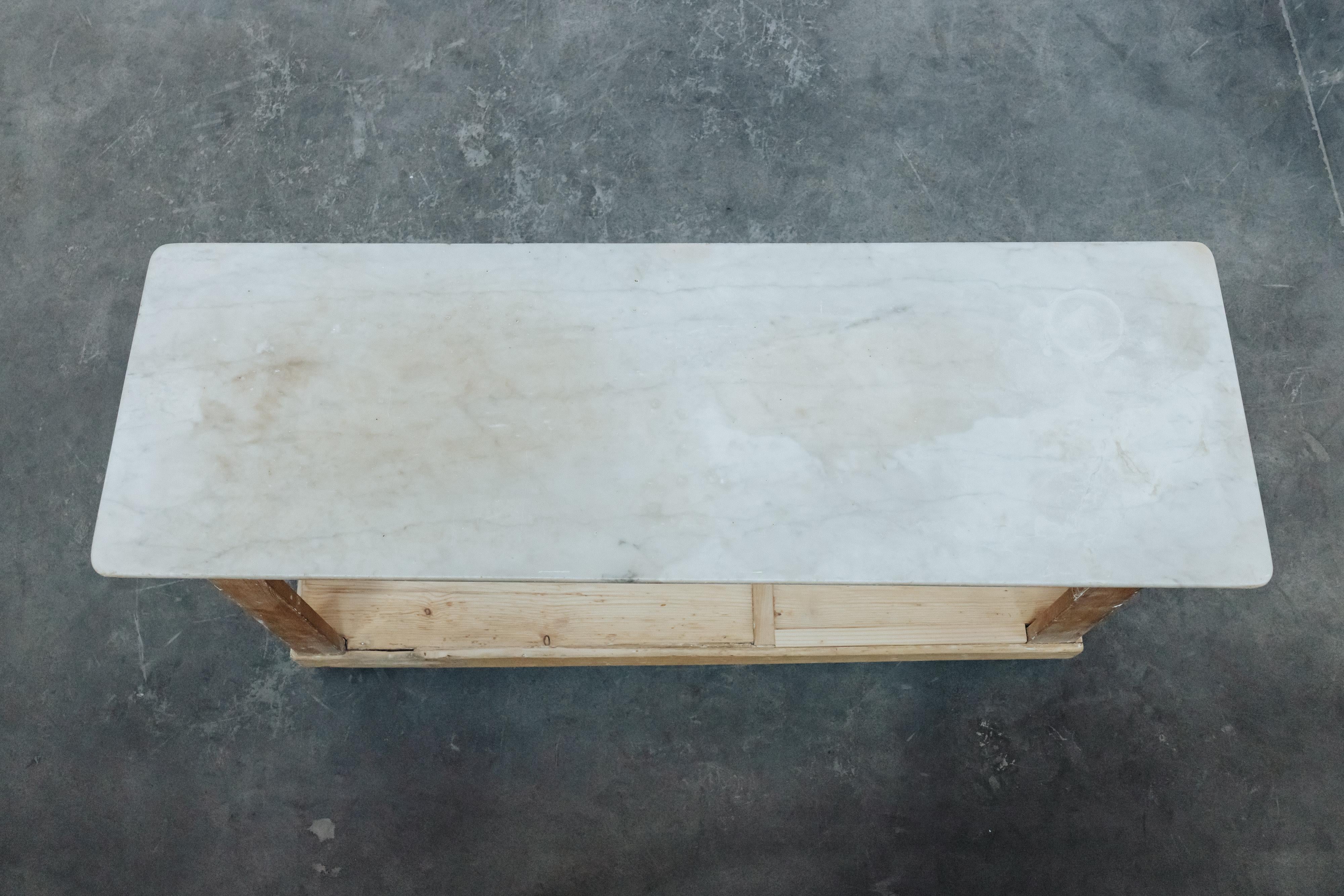 Early Marble Bakery Table From France, Circa 1850 (Marmor) im Angebot