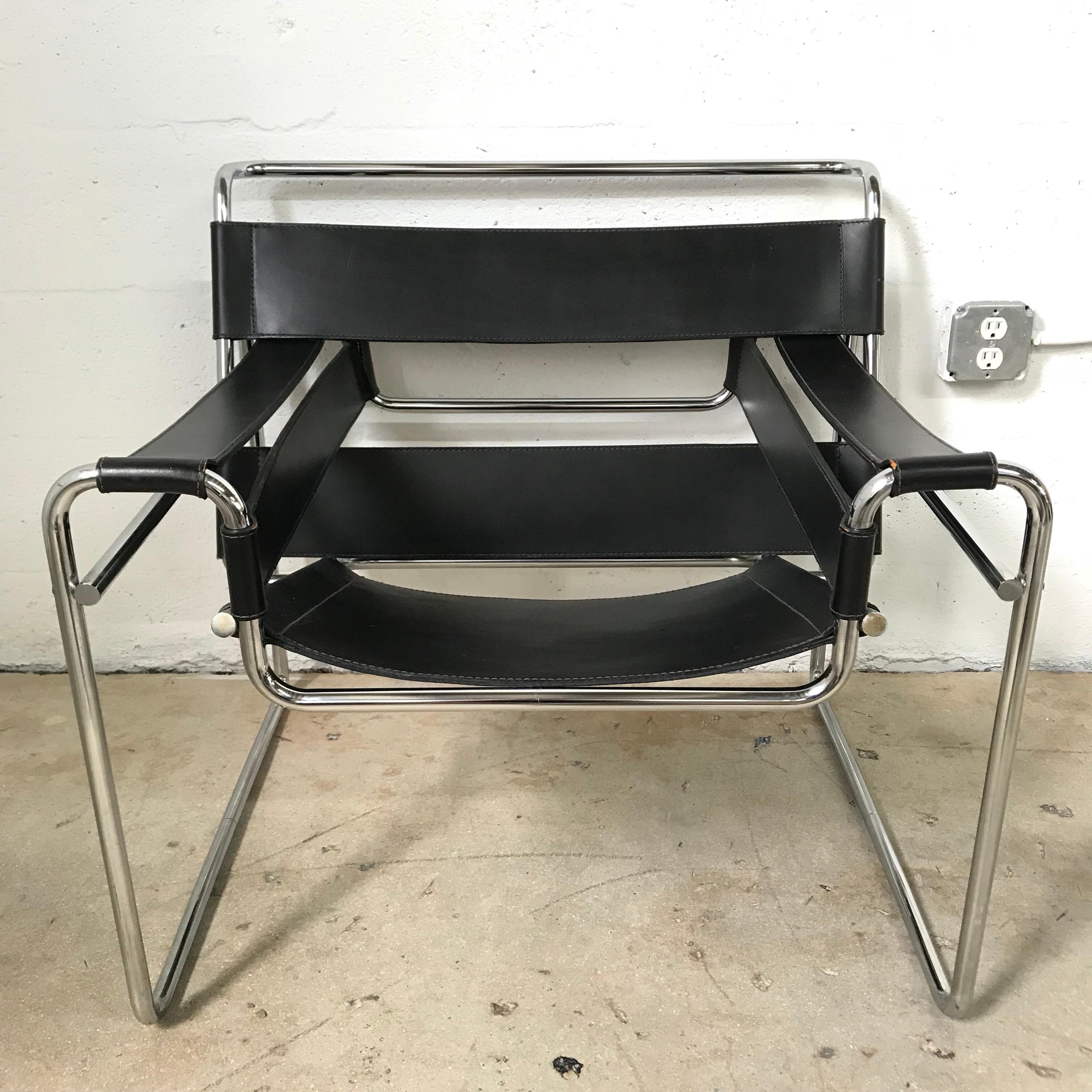 Wassily chair in polished chrome and black leather designed by Marcel Breuer for Gavina and Knoll.