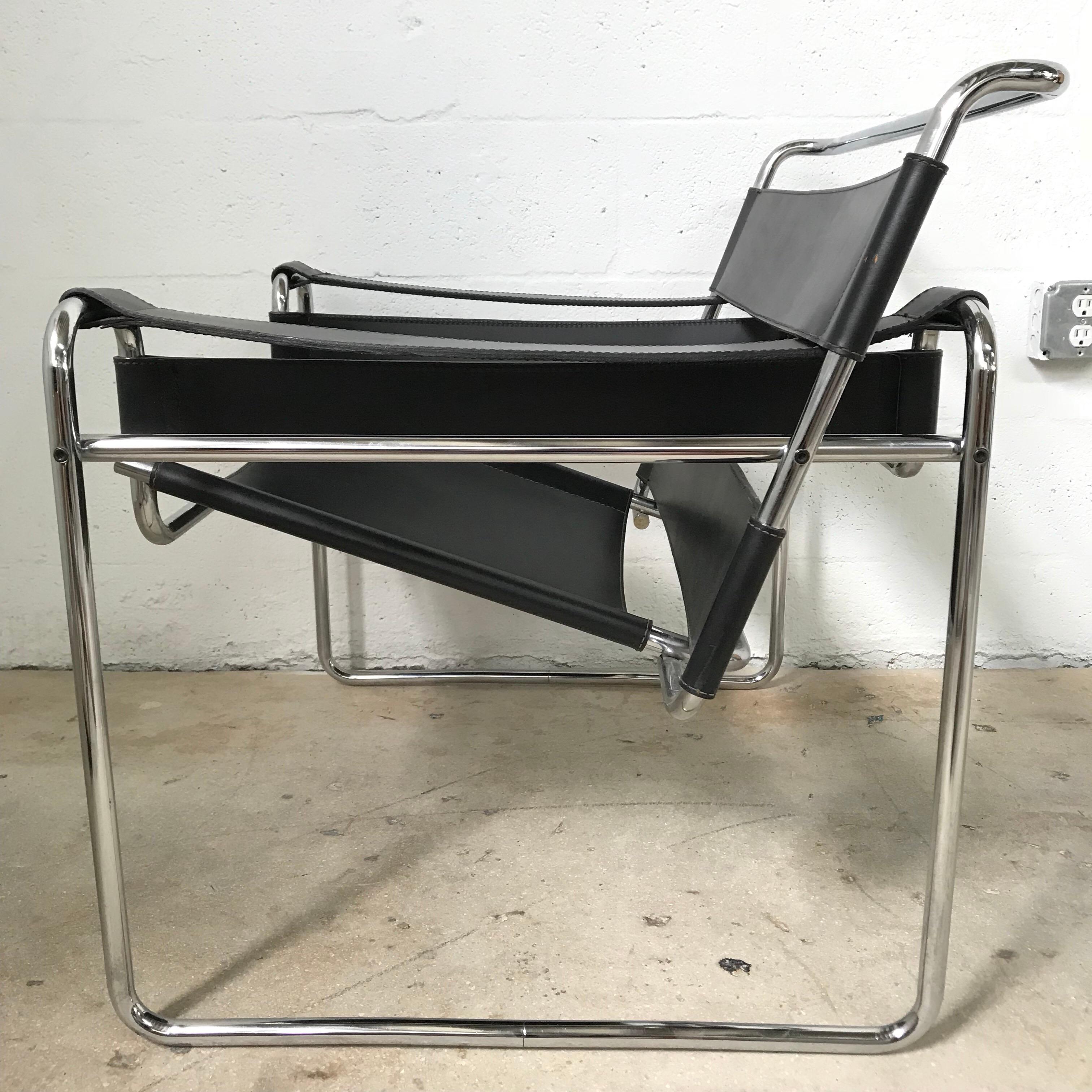 wassily chair by marcel breuer