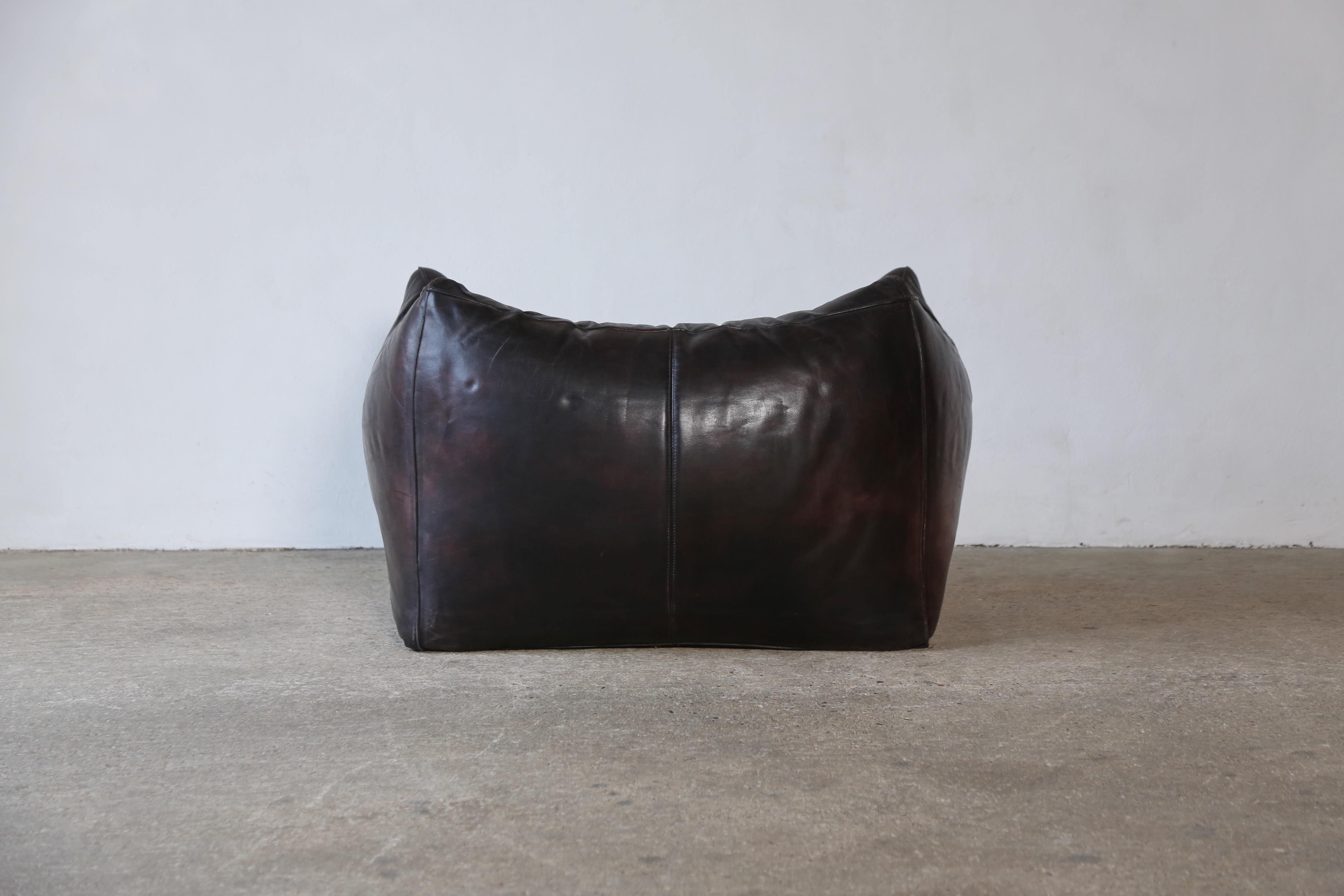 Early Mario Bellini Le Bambole Lounge Chair, Original Leather, C&B Italia, 1970s For Sale 10