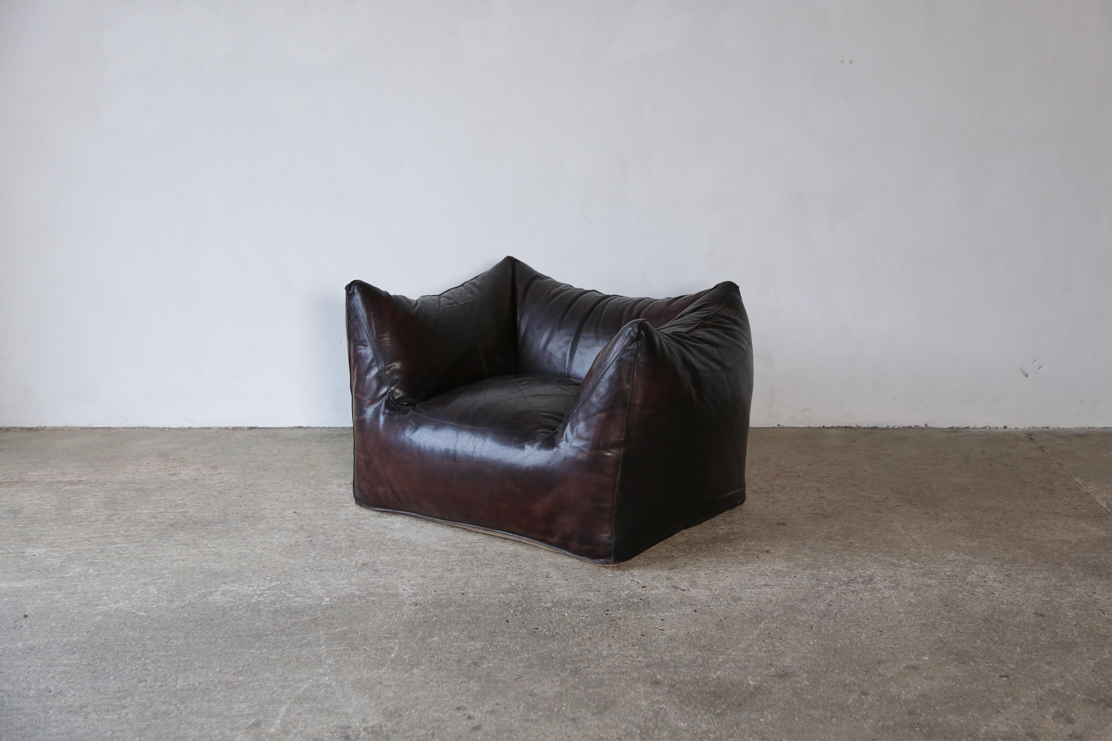 Early Mario Bellini Le Bambole Lounge Chair, Original Leather, C&B Italia, 1970s For Sale 1