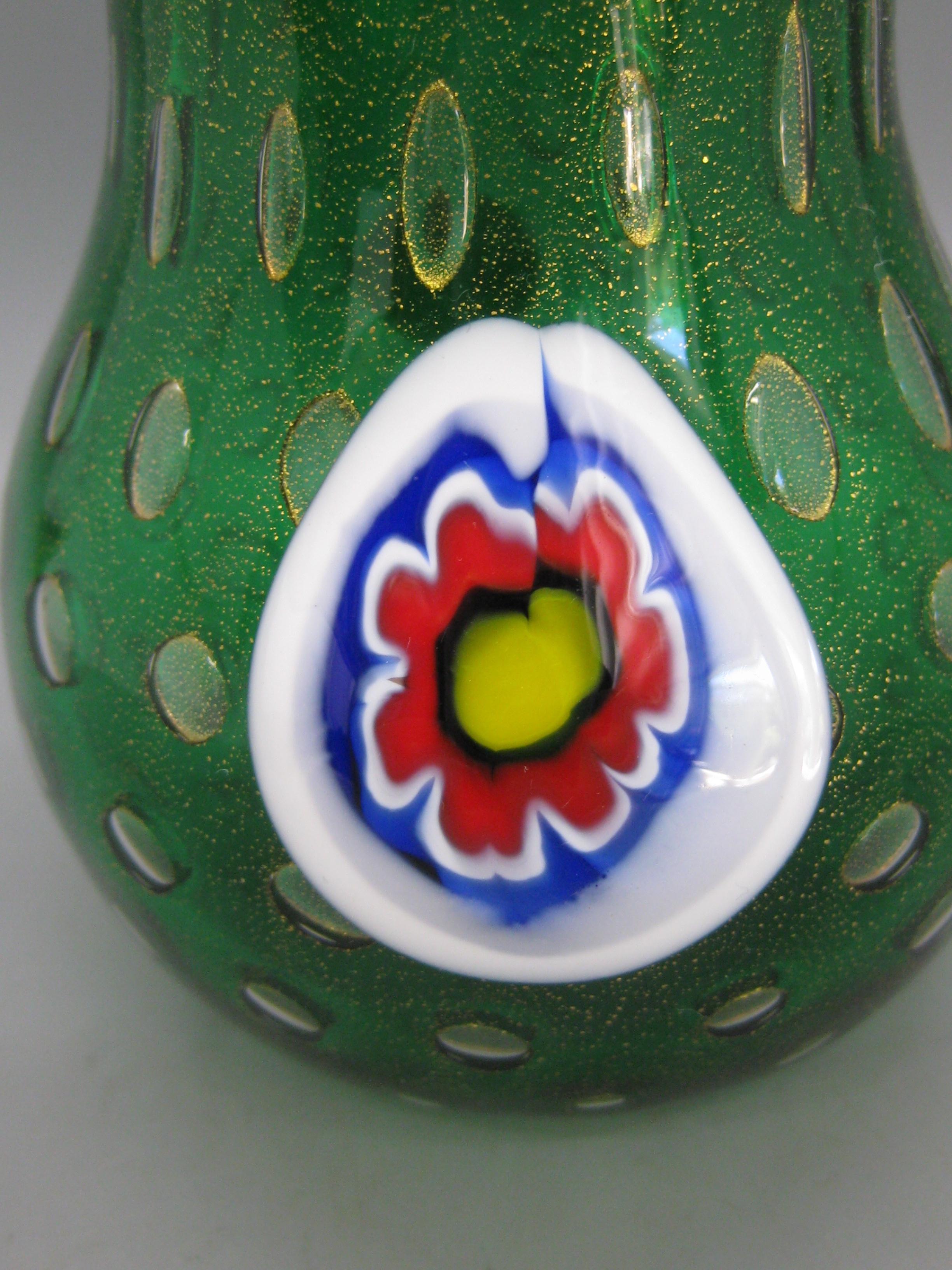 Early Mario Gambaro for Murano Art Glass Gold Fleck Millefiori Vase Italy Signed In Excellent Condition For Sale In San Diego, CA
