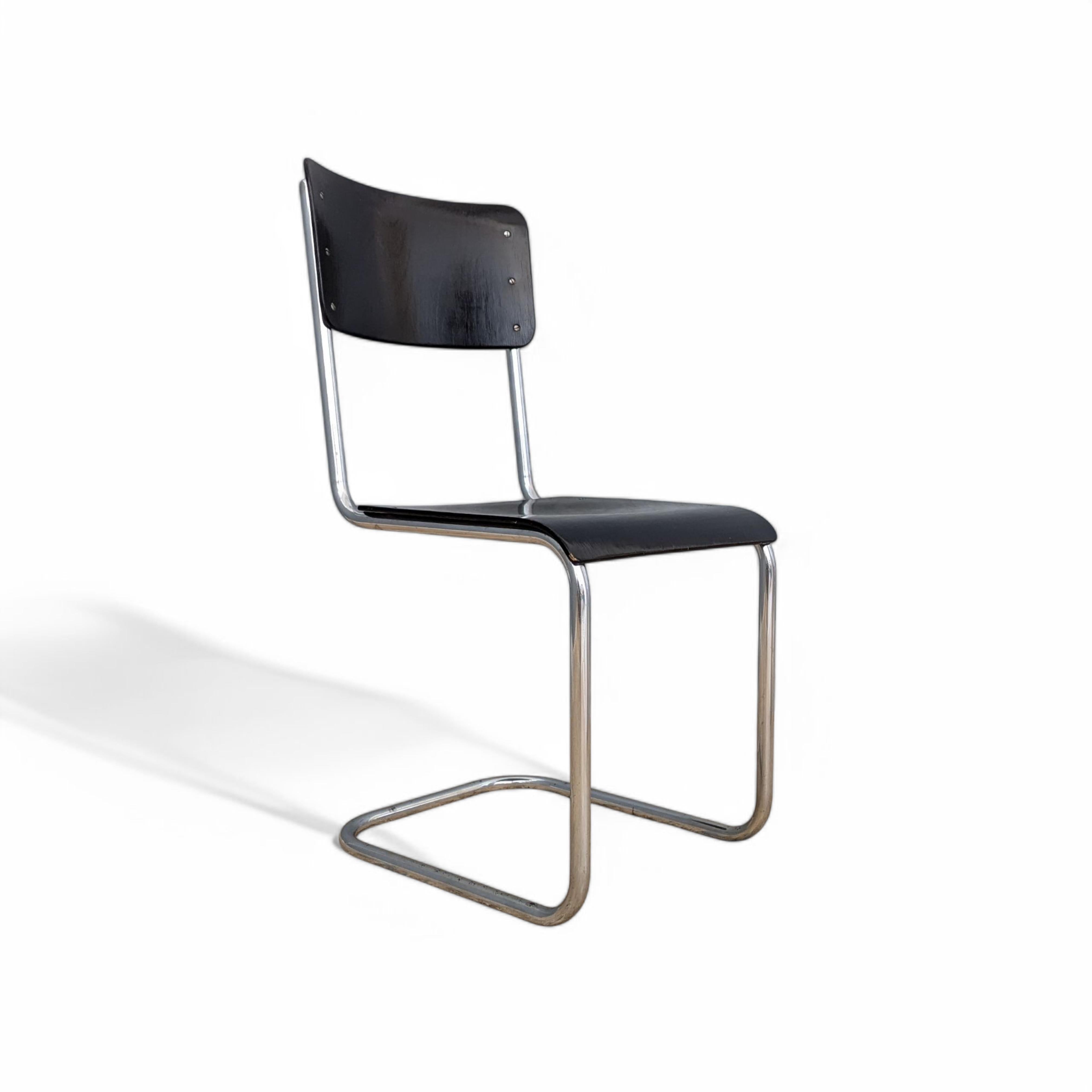Bauhaus Early Mart Stam S 43 cantilever chair, 1930s For Sale