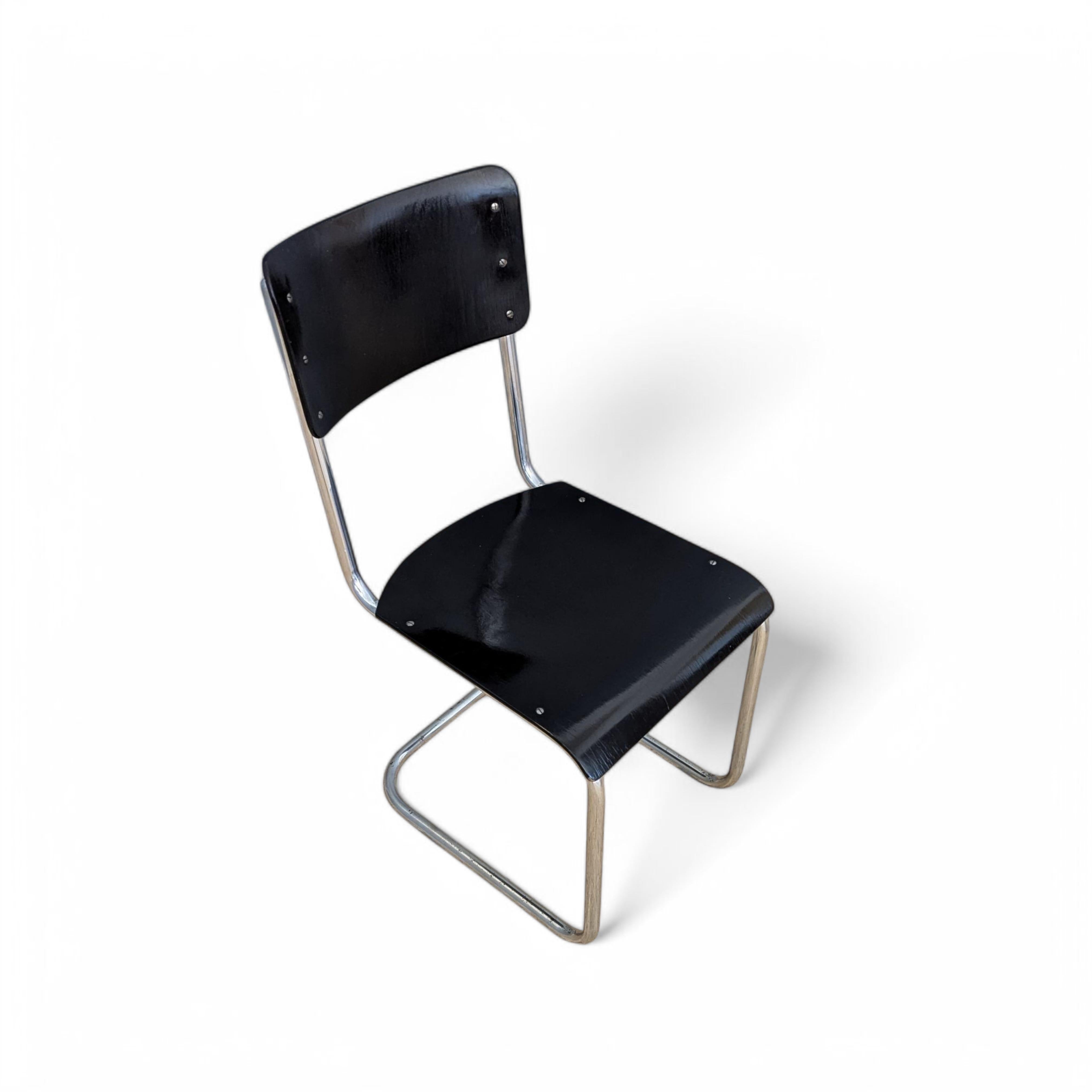 Steel Early Mart Stam S 43 cantilever chair, 1930s For Sale