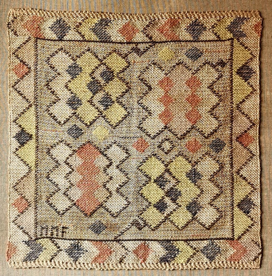 Tapisserie Märta Måås-Fjetterström dans un cadre en pin signé Suède années 30 Bon état - En vente à Ystad, SE