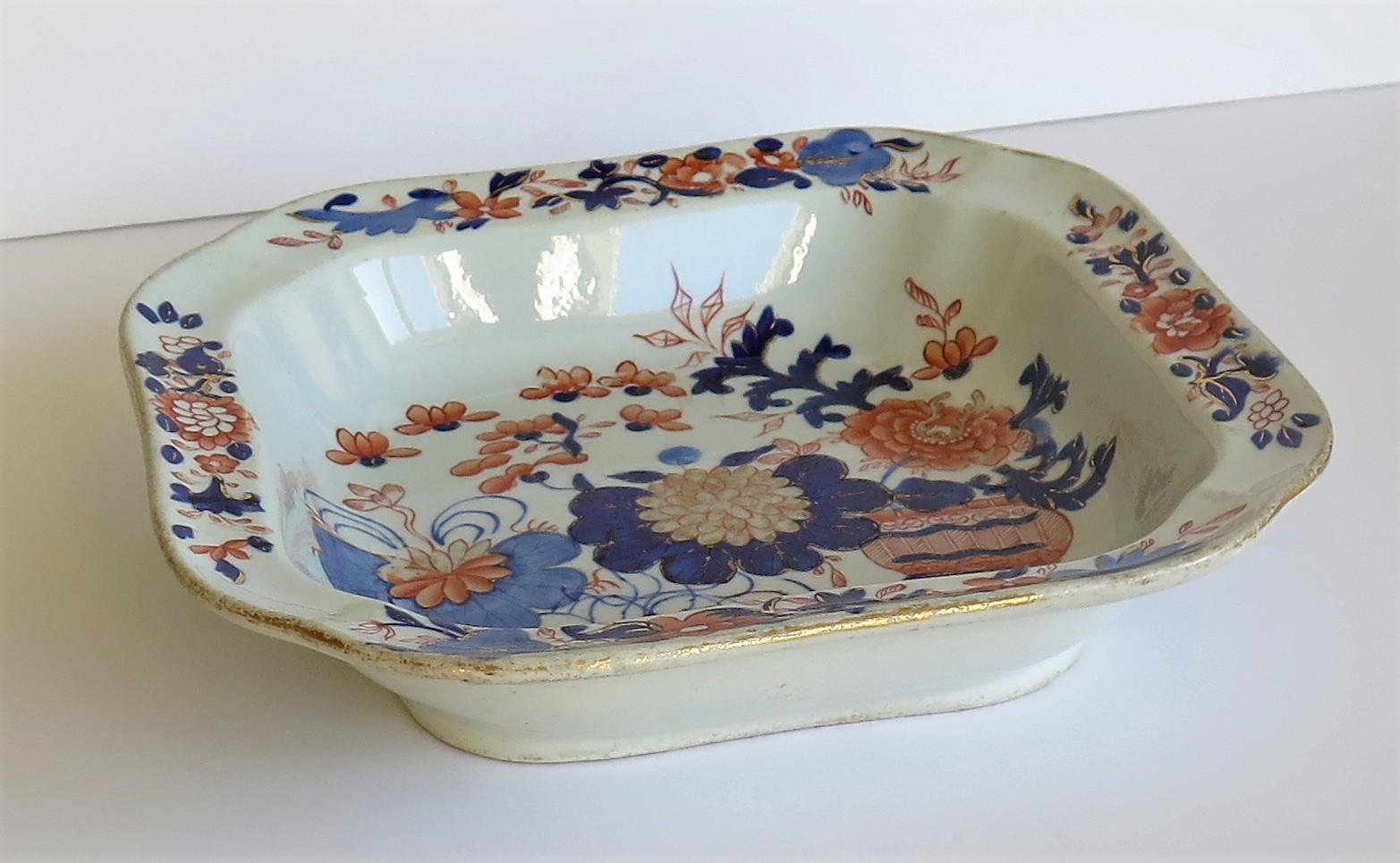 Georgian Mason's Ironstone Large Dish or Bowl Gilded Japan Basket, circa 1818 In Good Condition In Lincoln, Lincolnshire
