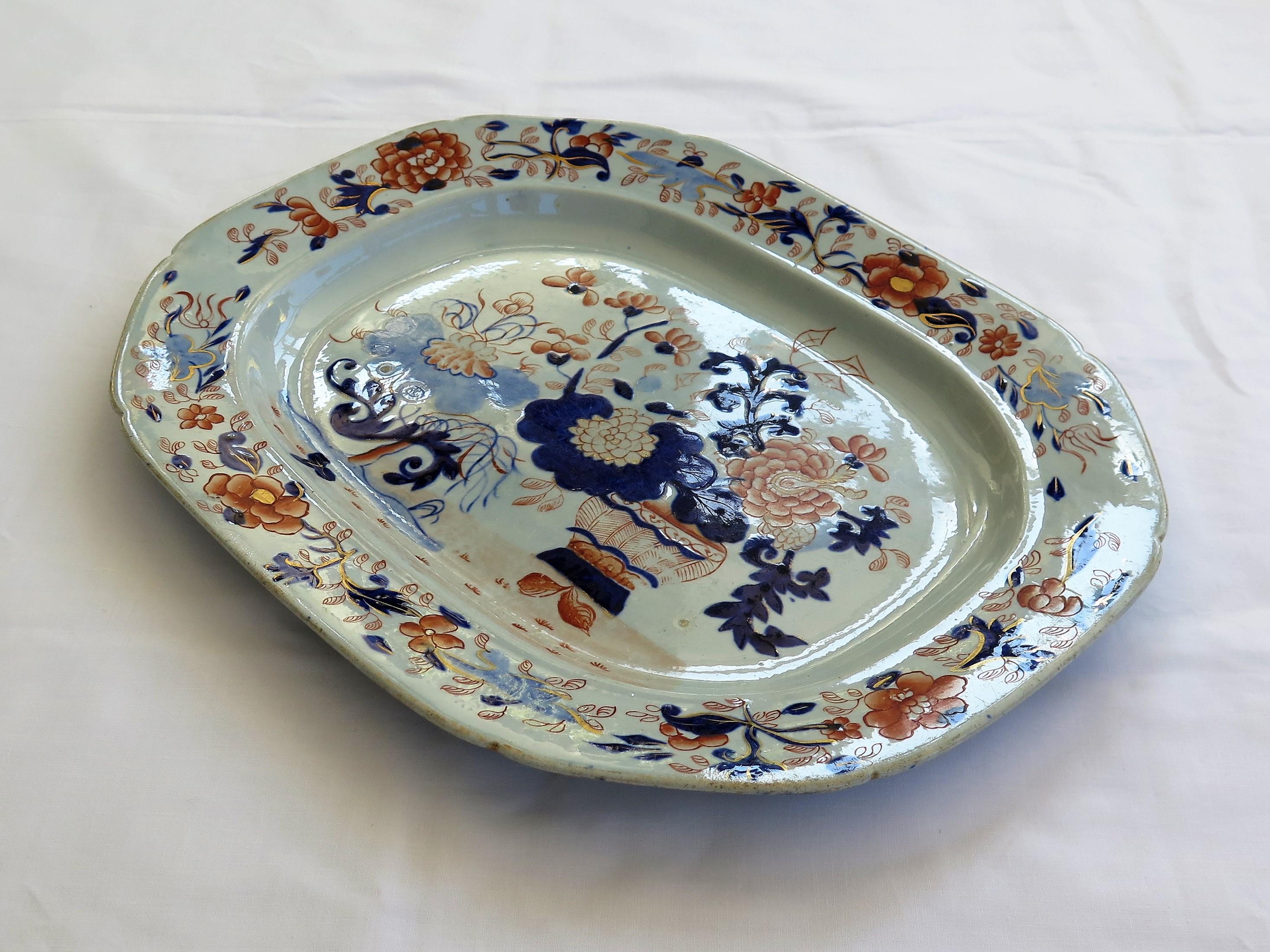 Early Mason's Ironstone Large Platter Meat Plate Japan Basket Pattern, Ca 1815 In Good Condition In Lincoln, Lincolnshire