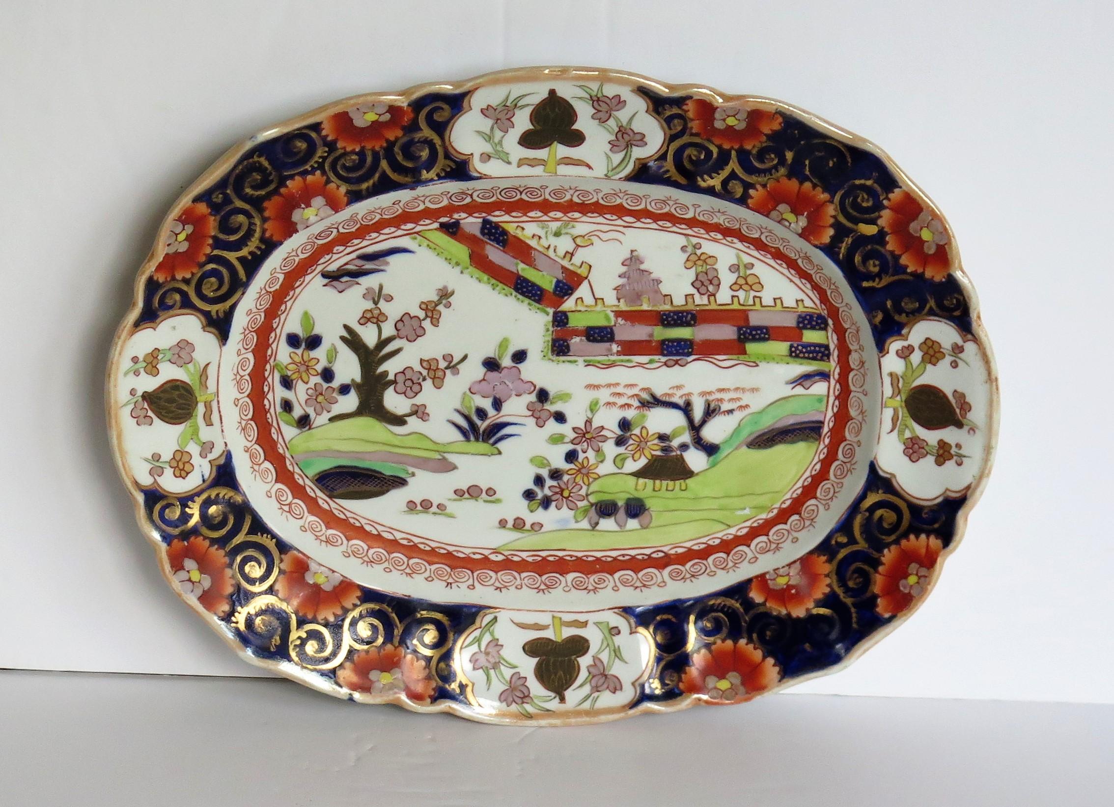 Hand-Painted Early Mason's Ironstone Platter or Plate in Colored Wall Pattern, circa 1825