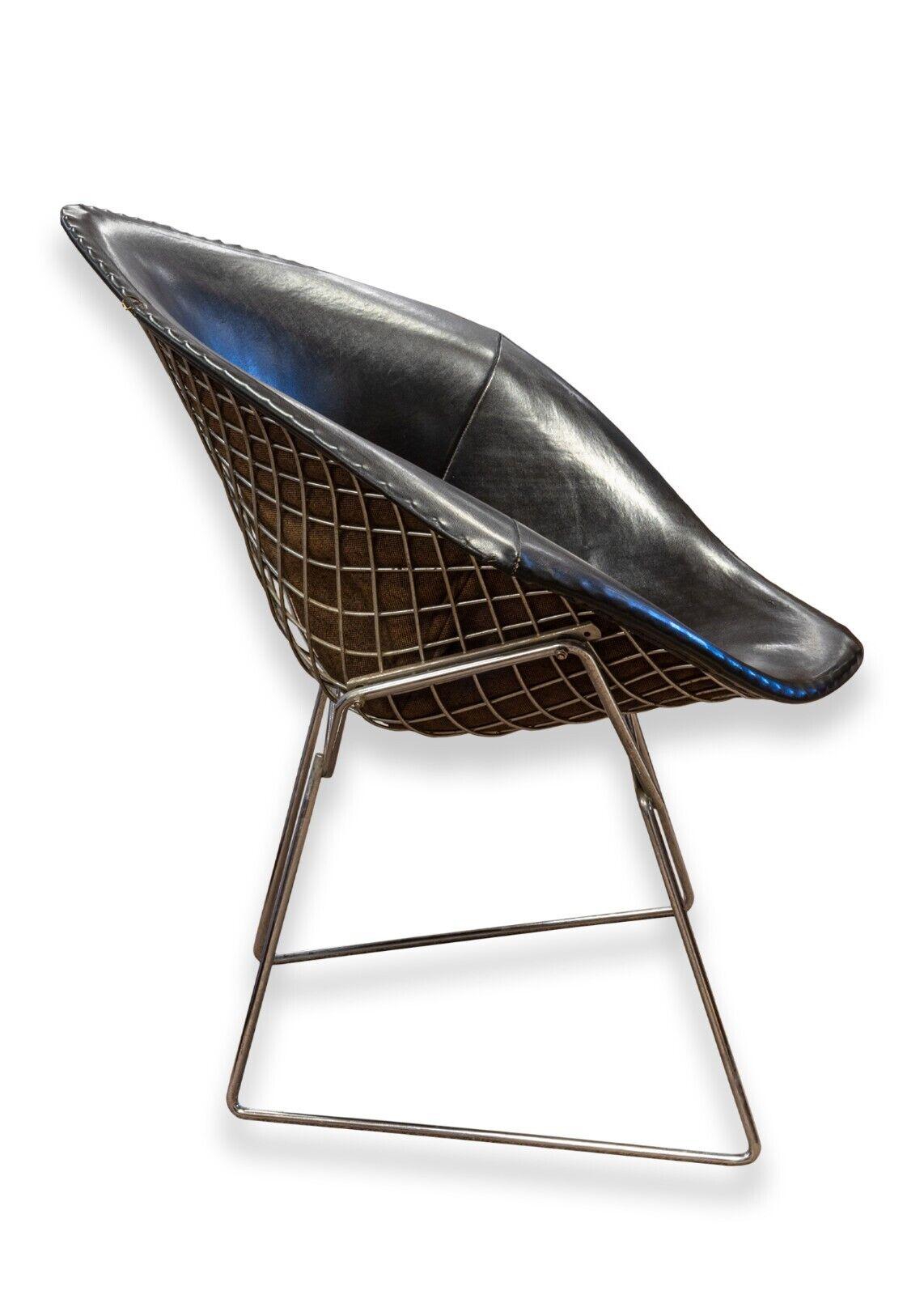 Early MCM Bertoia for Knoll Metal and Leather Diamond Associate Accent Chair In Good Condition In Keego Harbor, MI