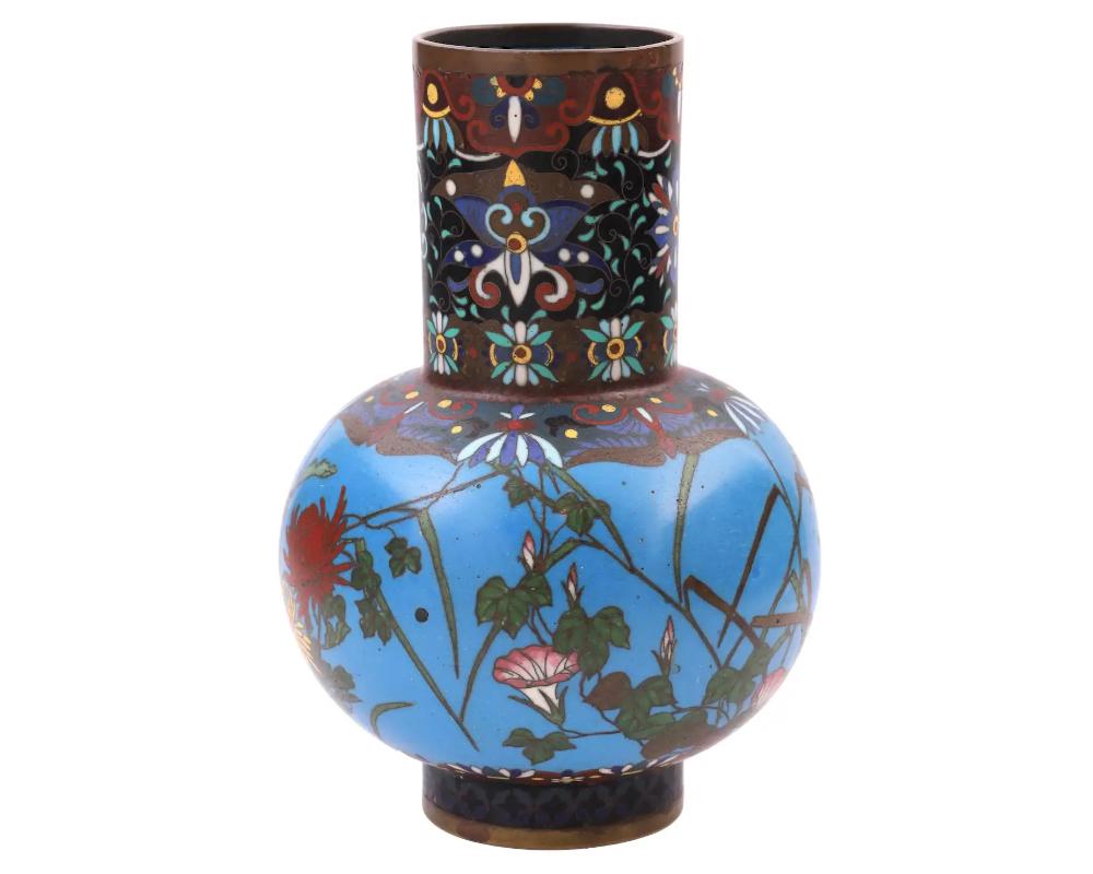 Cloissoné Early Meiji Period Japanese Cloisonne Enamel Bulbous Vase with Geometric Pattern For Sale