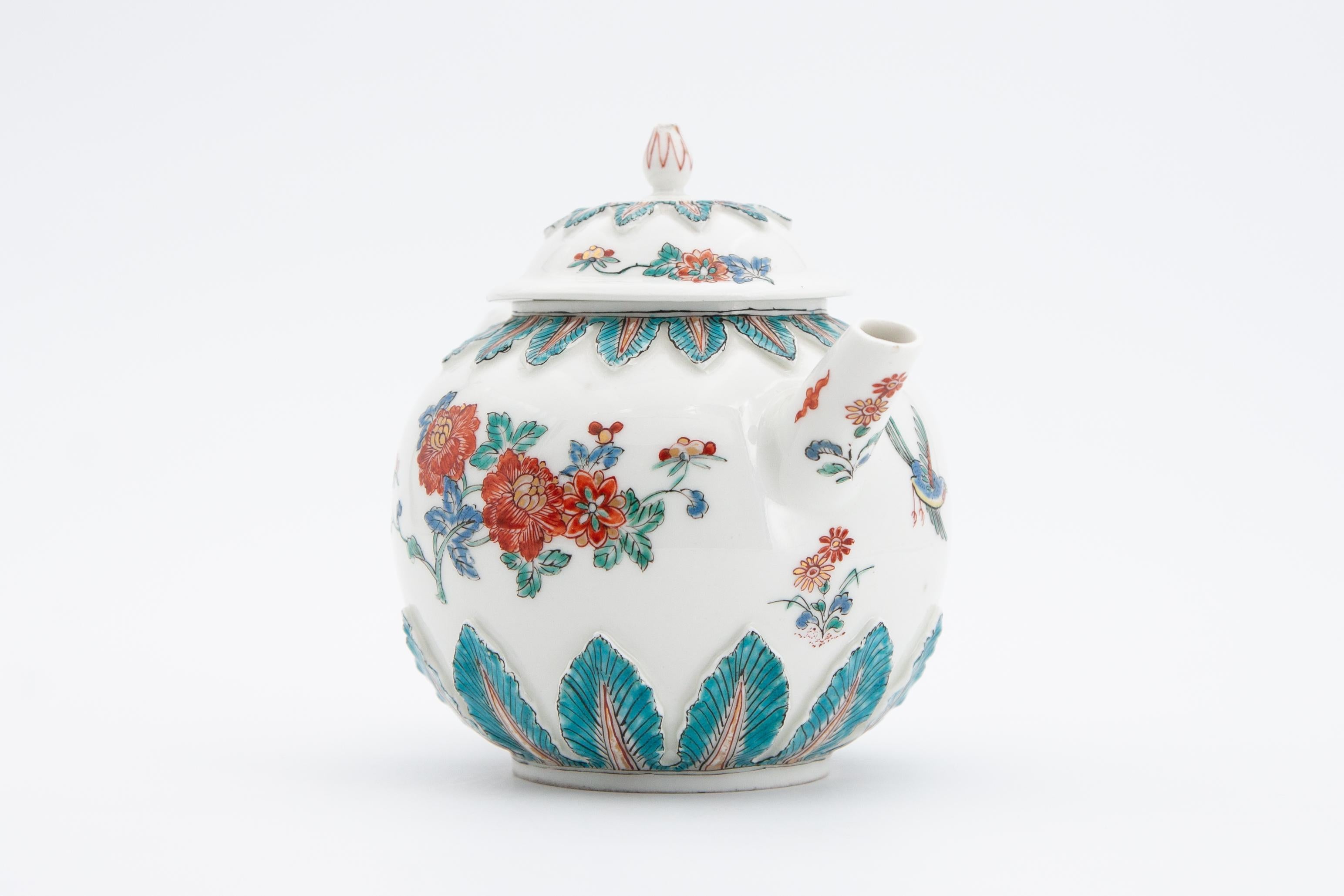 Hand-Painted Early Meissen Porcelain Teapot circa 1715 from the Arnhold Collection For Sale