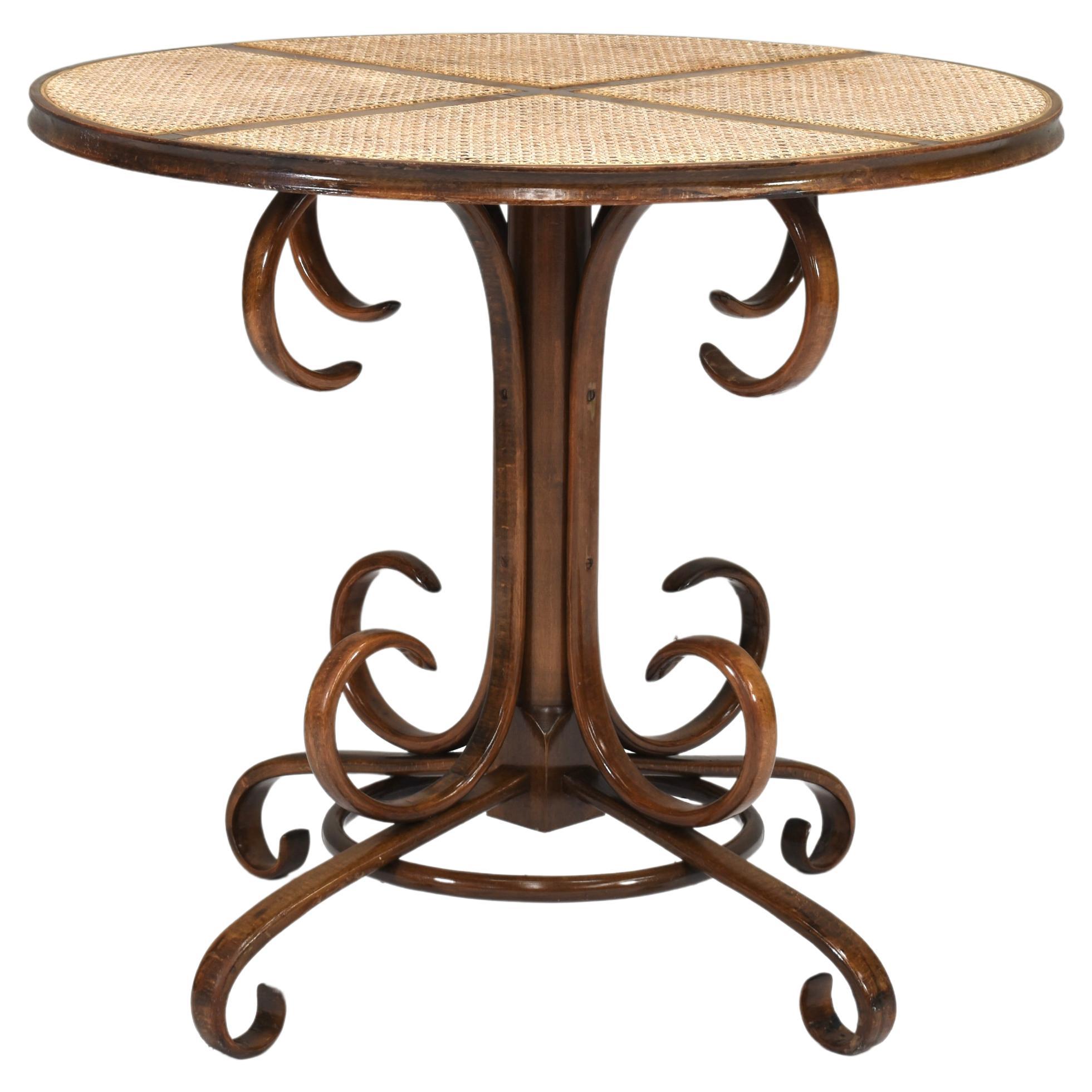 Table de salle à manger bistro Michael Thonet en bois cintré et rotin - Autriche