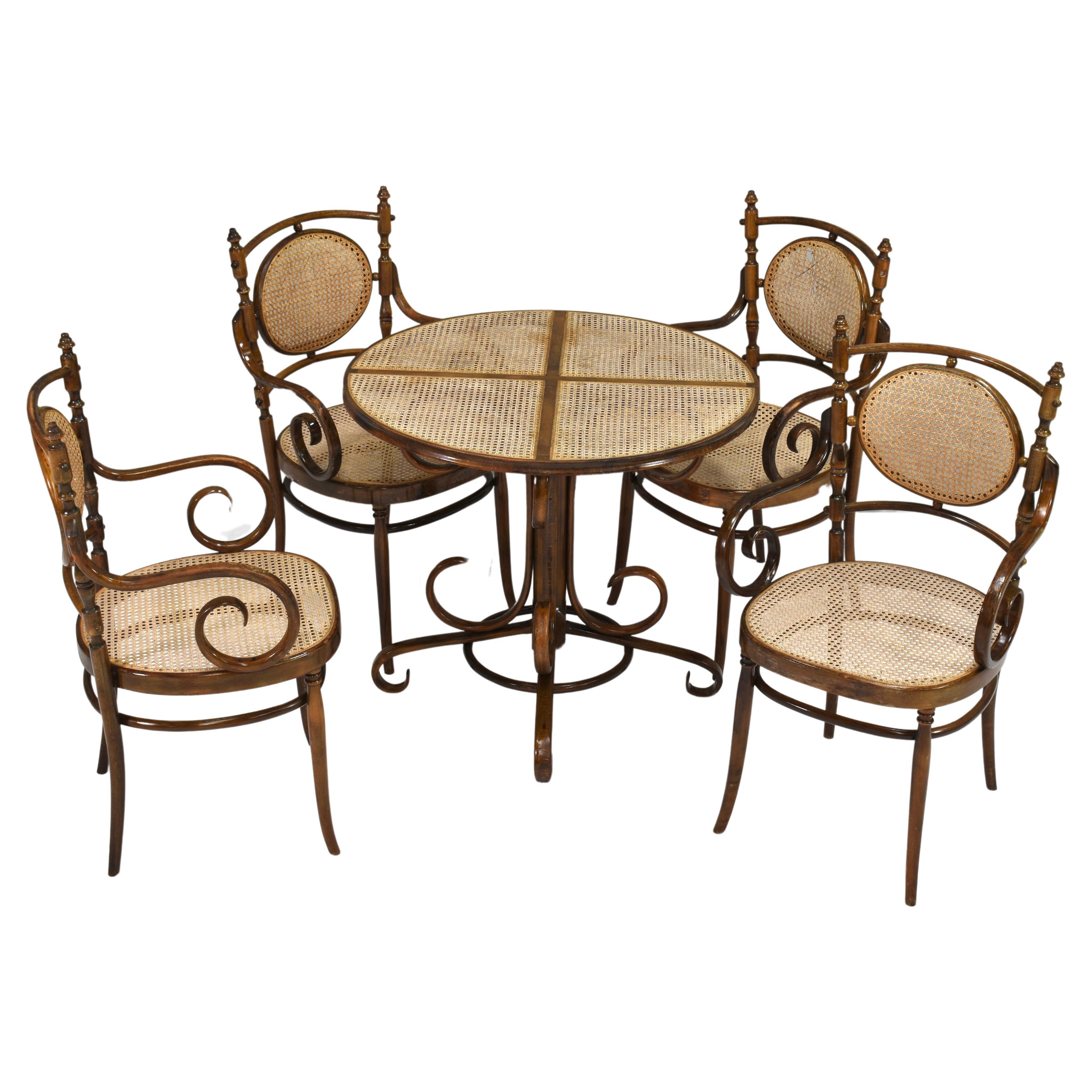 Early Michael Thonet N.17 Bistro Dining Set in Bentwood and Cane - Austria For Sale