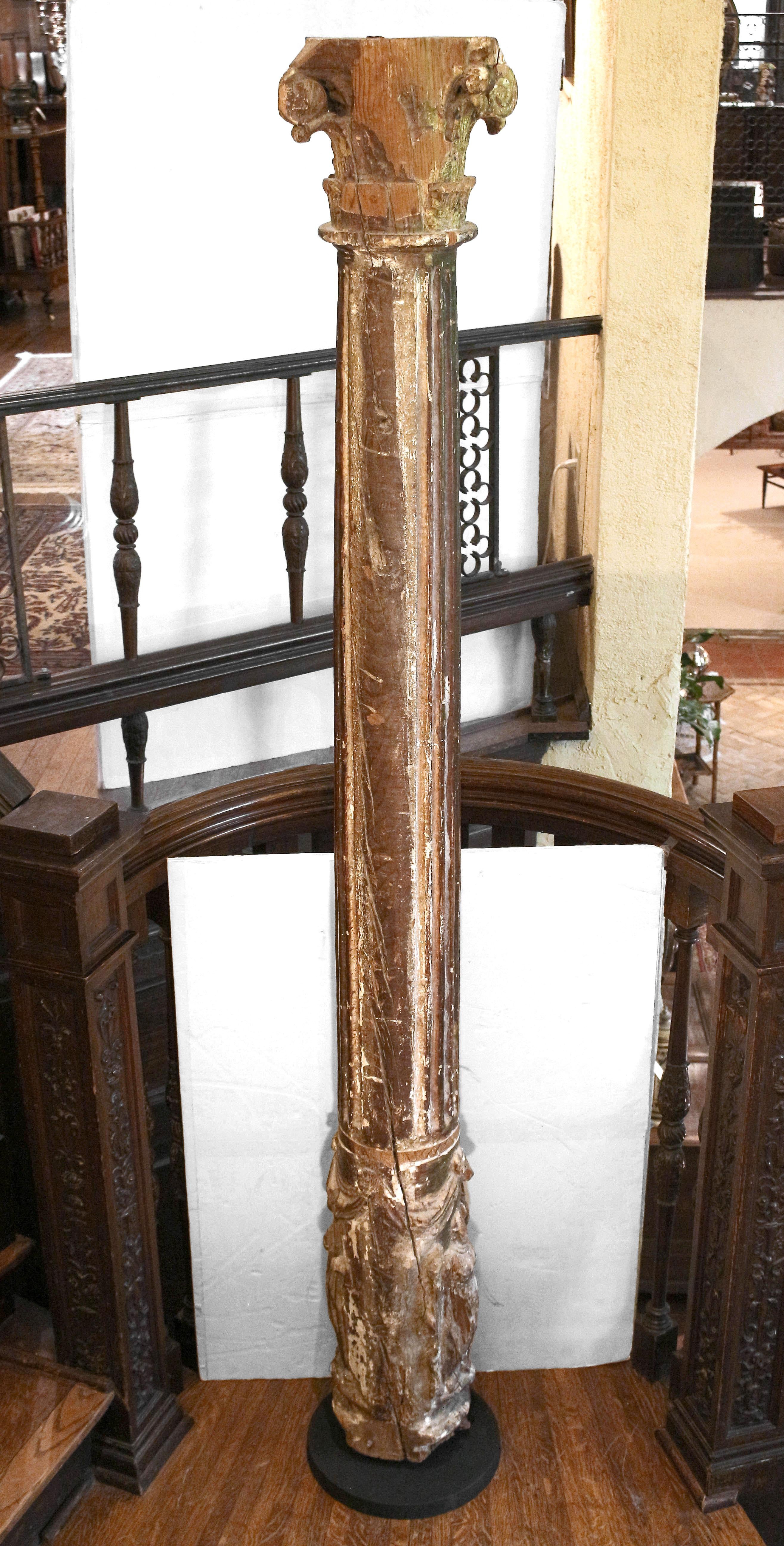 European Early-Mid 18th Century Baroque Carved & Gilt Column For Sale