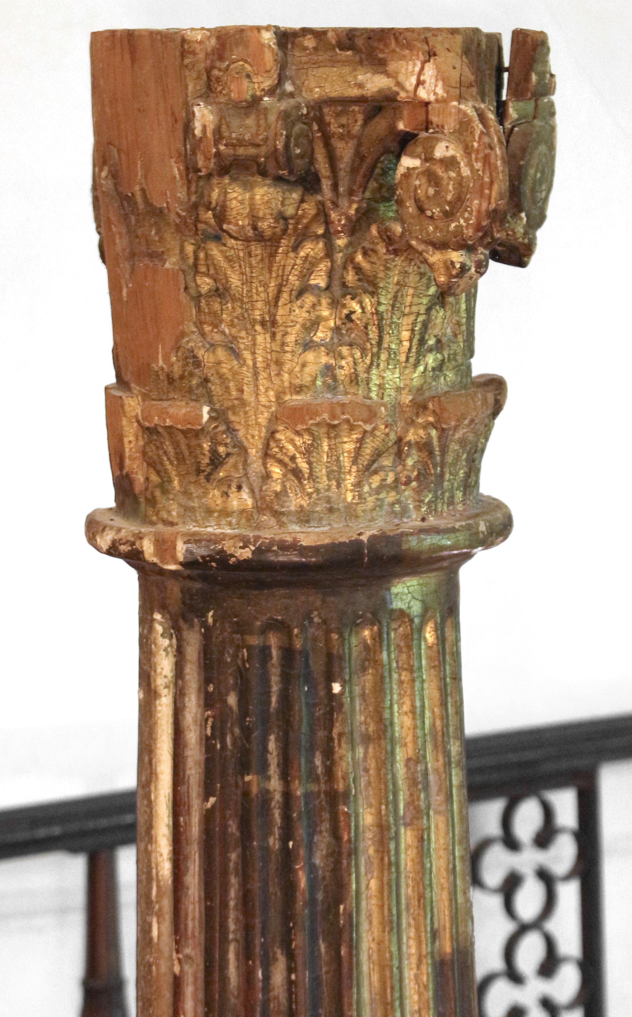 Colonne baroque sculptée et dorée du début et du milieu du XVIIIe siècle en vente 1