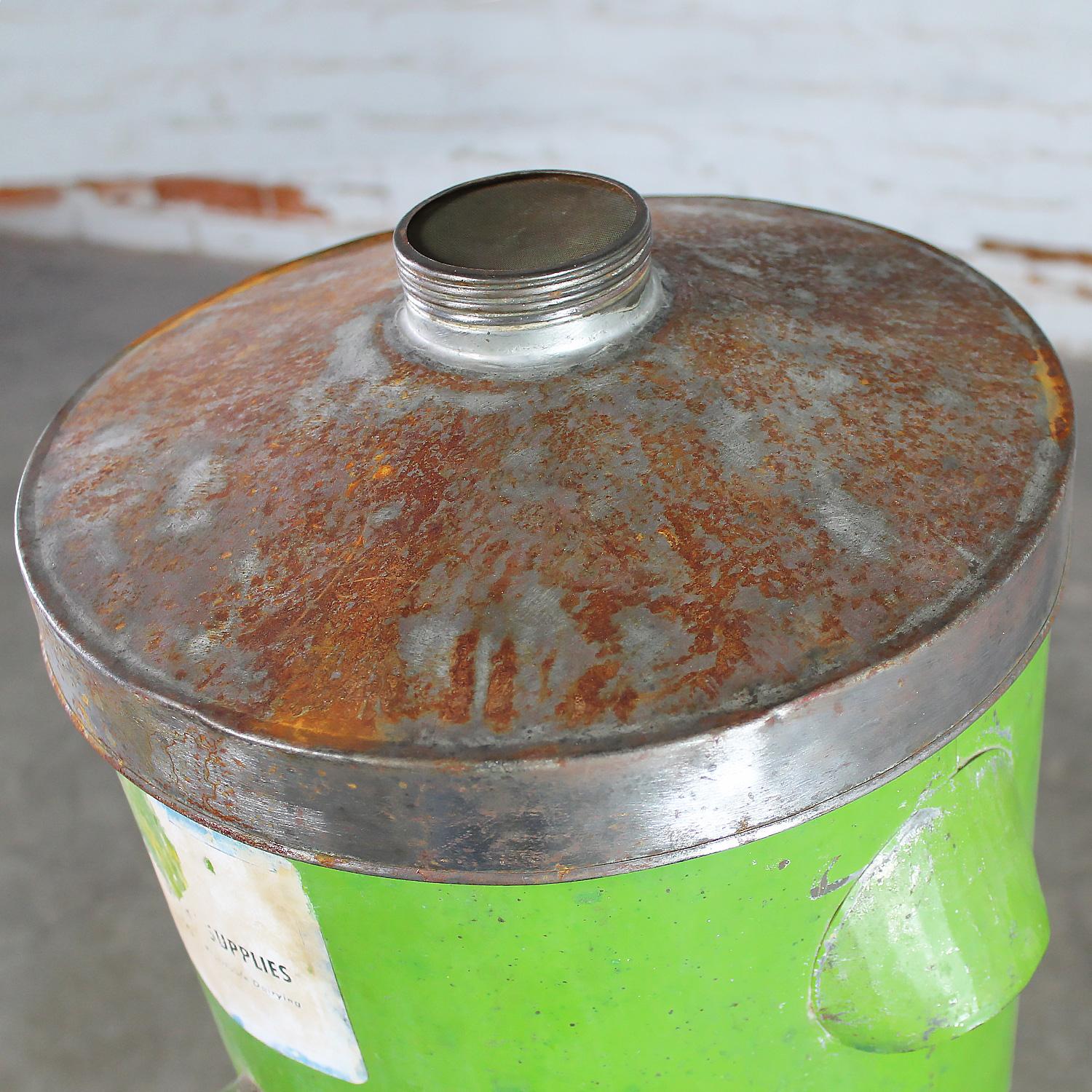Early - Mid-20th Century Rustic Gravity Cream Separator Green Metal Can Red Legs For Sale 3