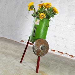 Early - Mid-20th Century Rustic Gravity Cream Separator Green Metal Can Red Legs