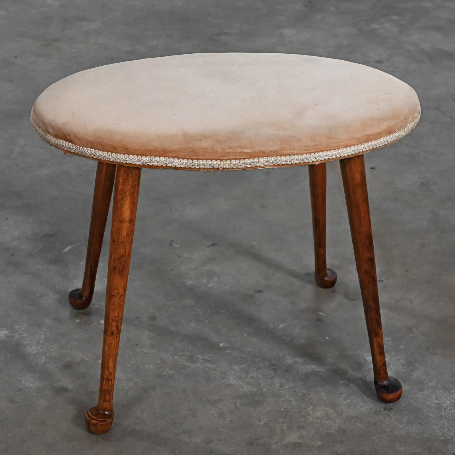 Early-Mid 20th Colonial Style Low Stool Conant Ball Oval Tan Velvet Maple Legs  In Good Condition In Topeka, KS