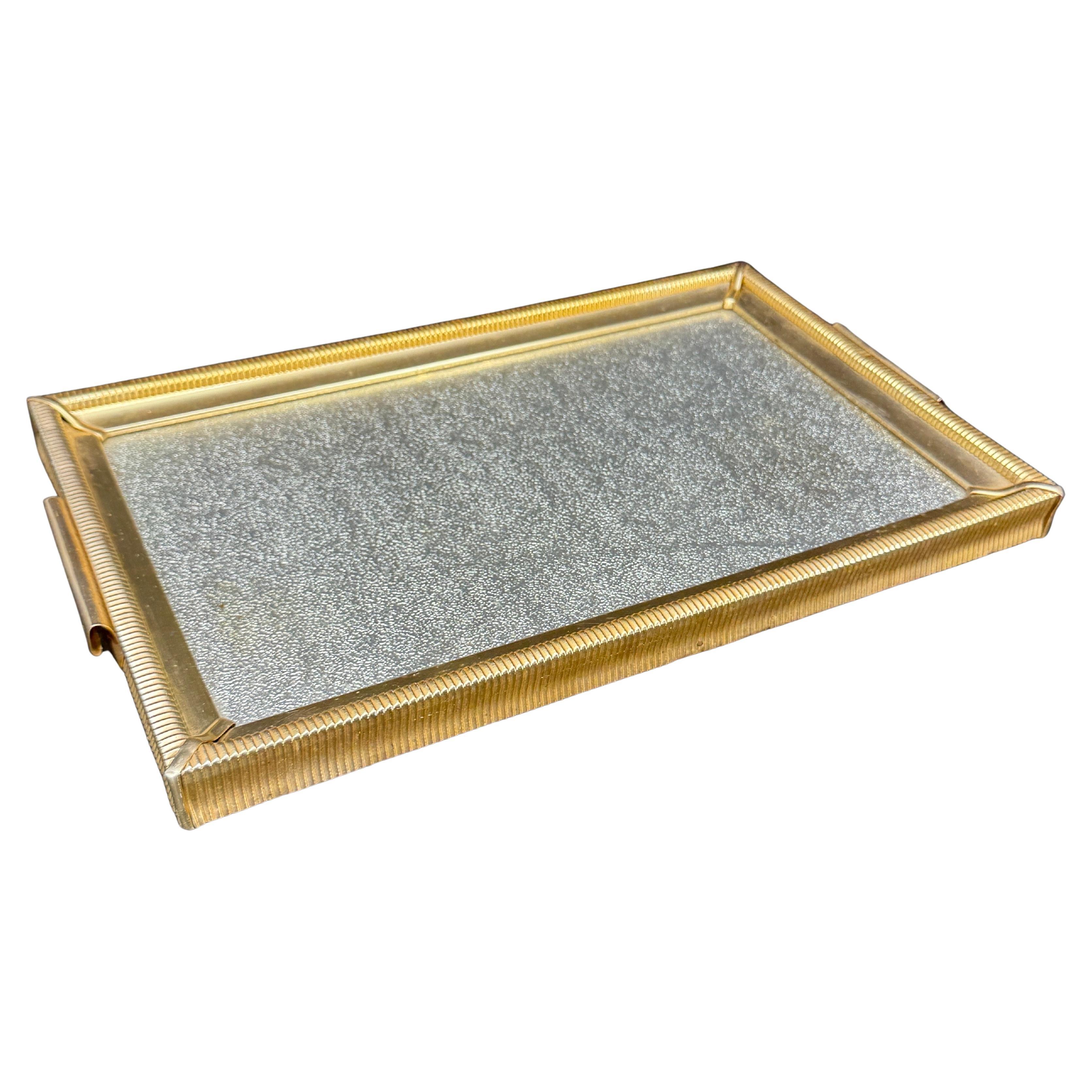 Bandeja rectangular de latón y aluminio italiana de principios de siglo medio en venta