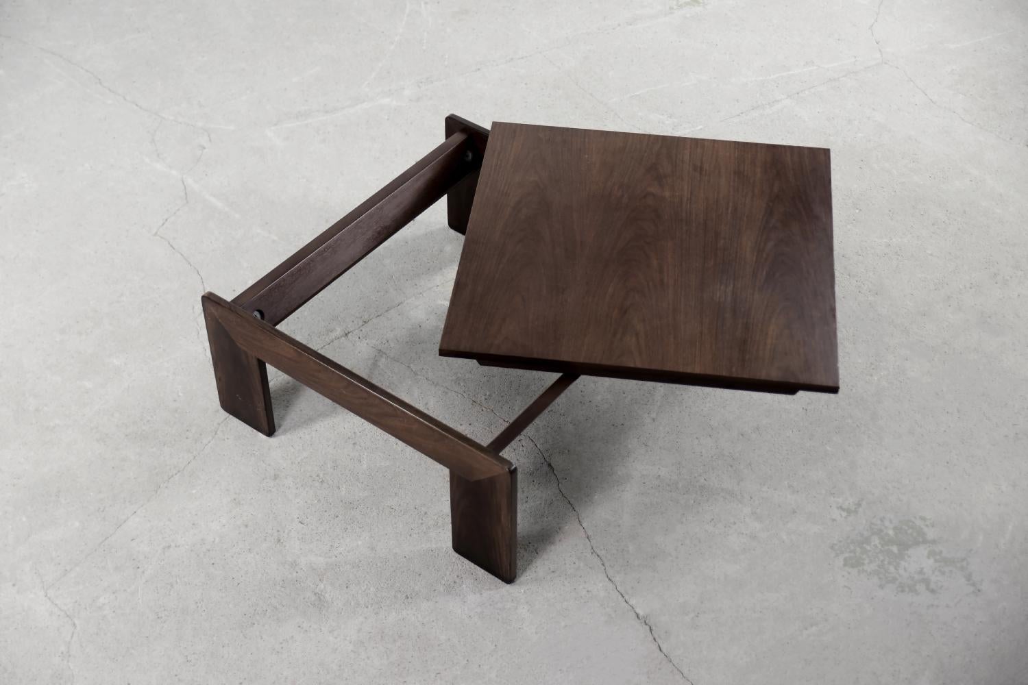 Early Mid-Century Modern Coffee Table Bastiano by Tobia & Afra Scarpa for Gavina For Sale 4