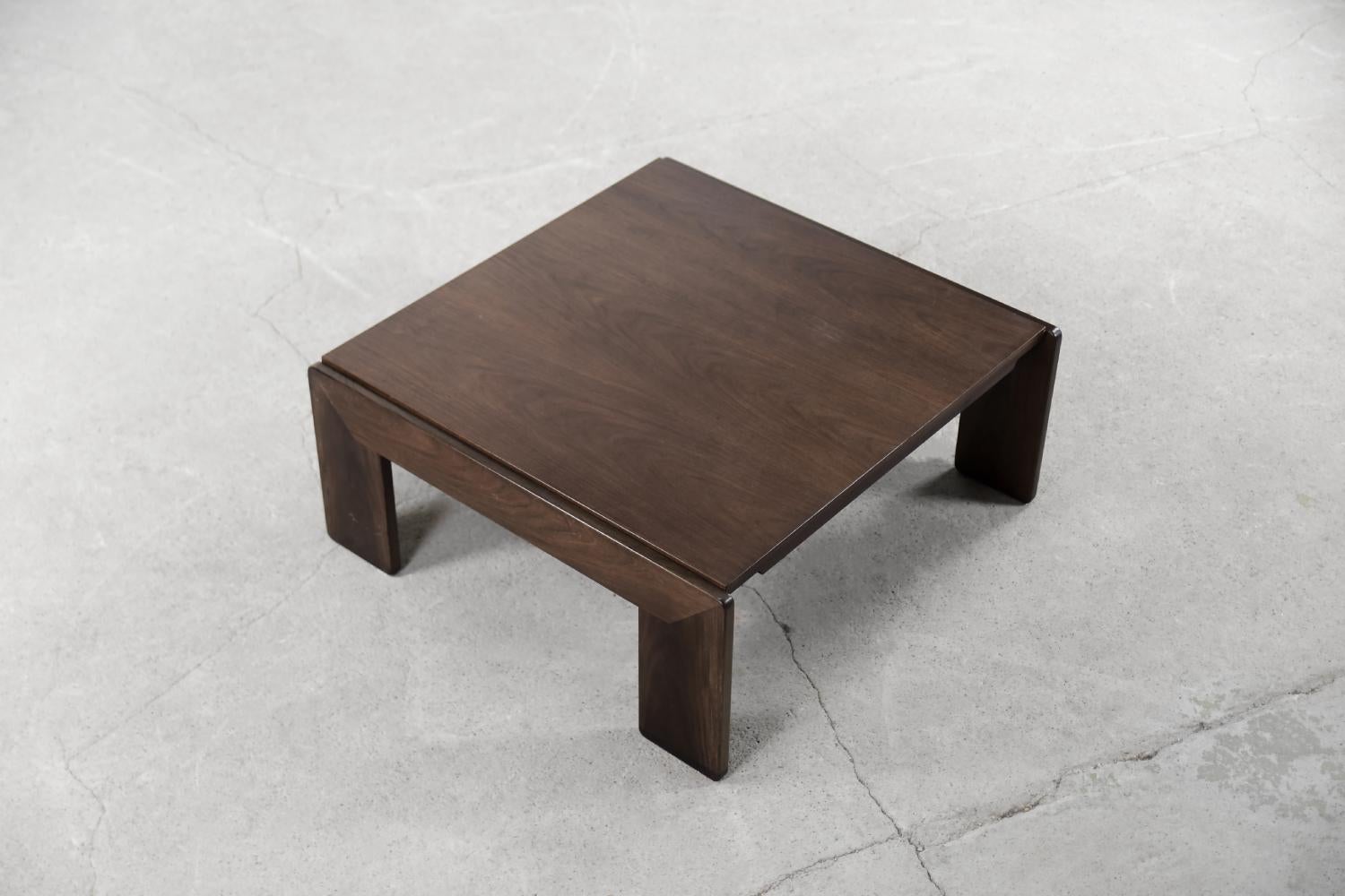 Teak Early Mid-Century Modern Coffee Table Bastiano by Tobia & Afra Scarpa for Gavina For Sale