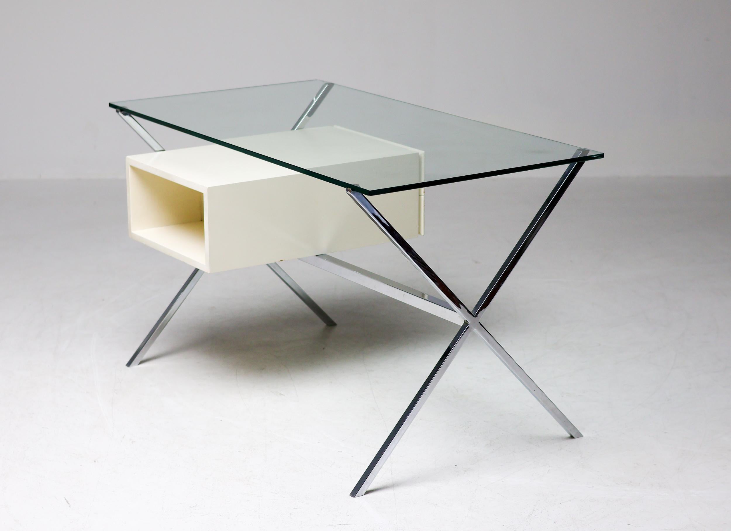 Laccato Scrivania del primo Novecento moderno Franco Albini per Knoll 1928 in vendita
