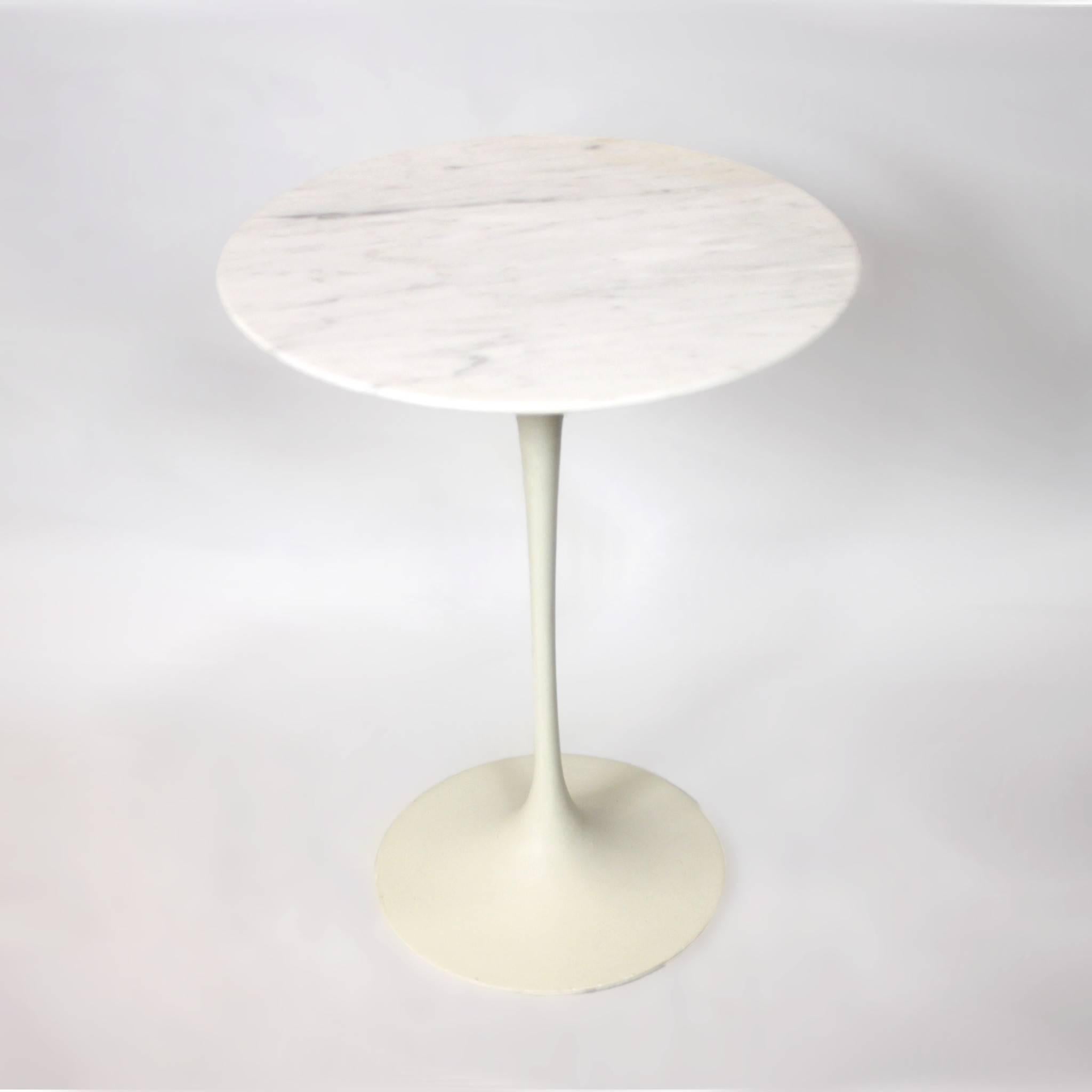 Early Mid-Century Modern Marble-Top Tulip Coffee and Side Table by Eero Saarinen 3