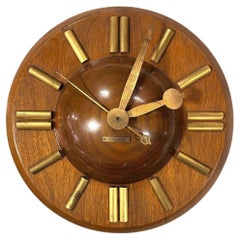 Early Mid-century "Plaza" E931-003 Wall Clock in Walnut by Seth Thomas