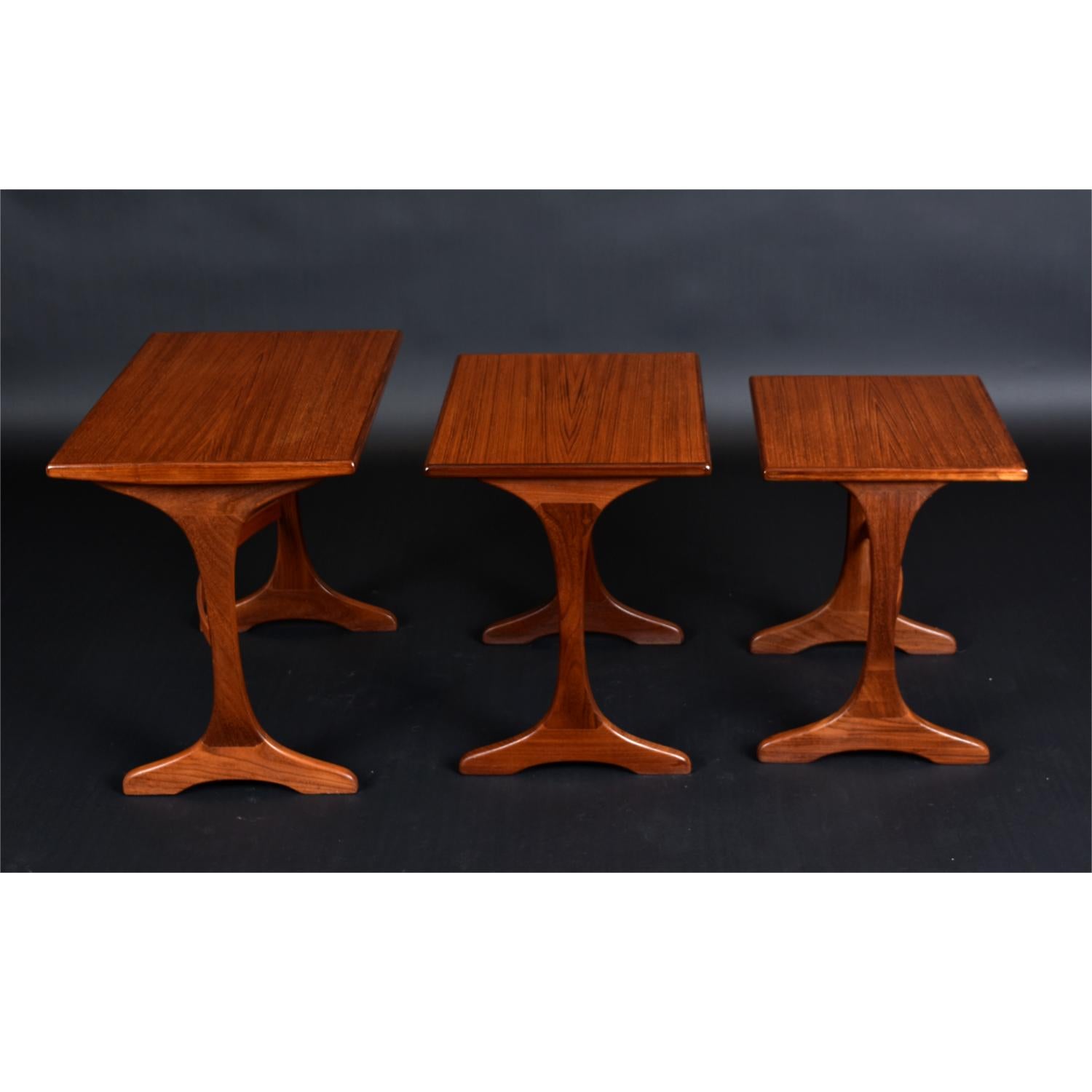 English Early Mid-Century Scandinavian Modern Teak G Plan Nesting Tables Set