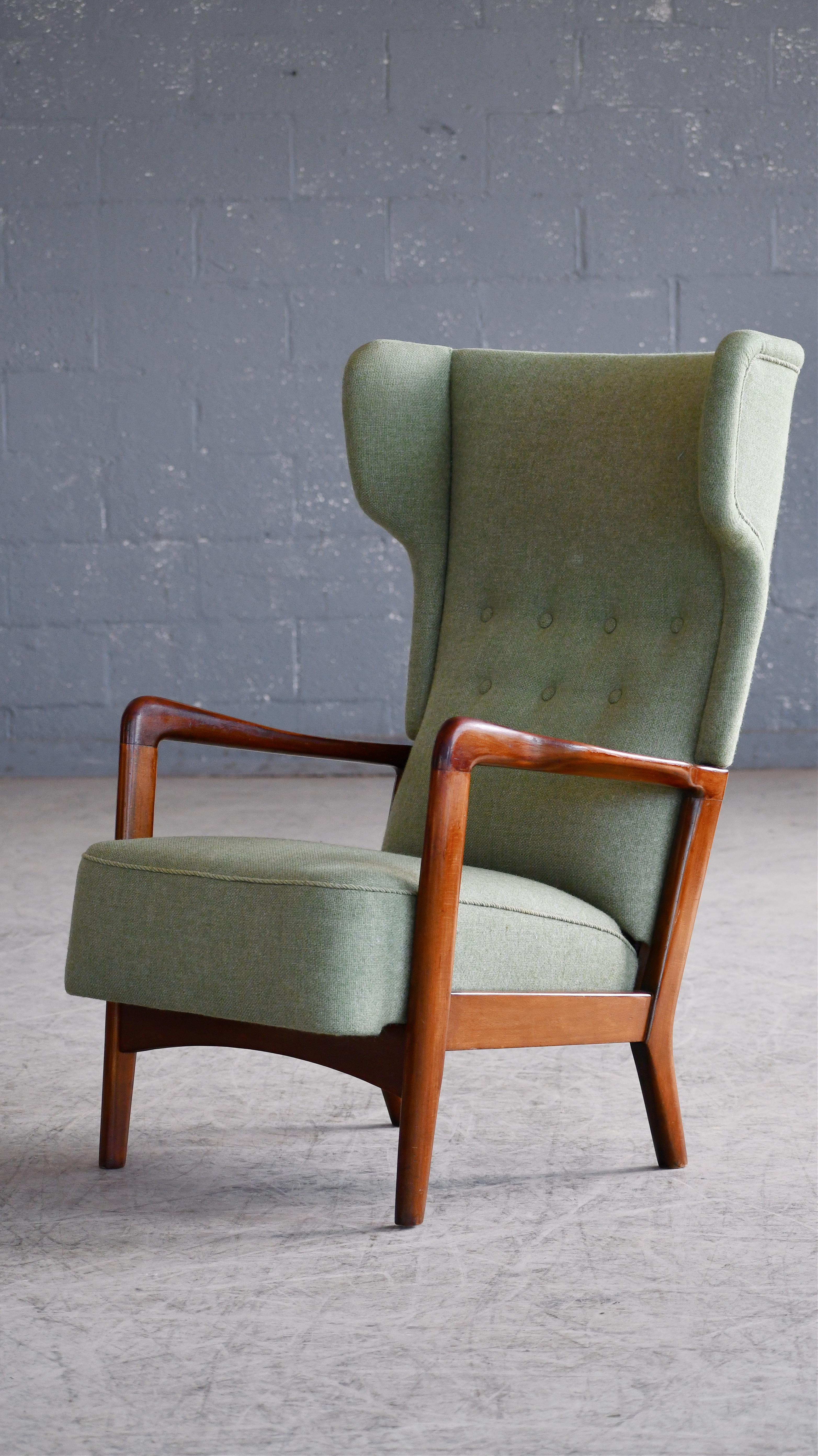 Danish Early Mid-Century Soren Hansen for Fritz Hansen Wingback Lounge Chair 