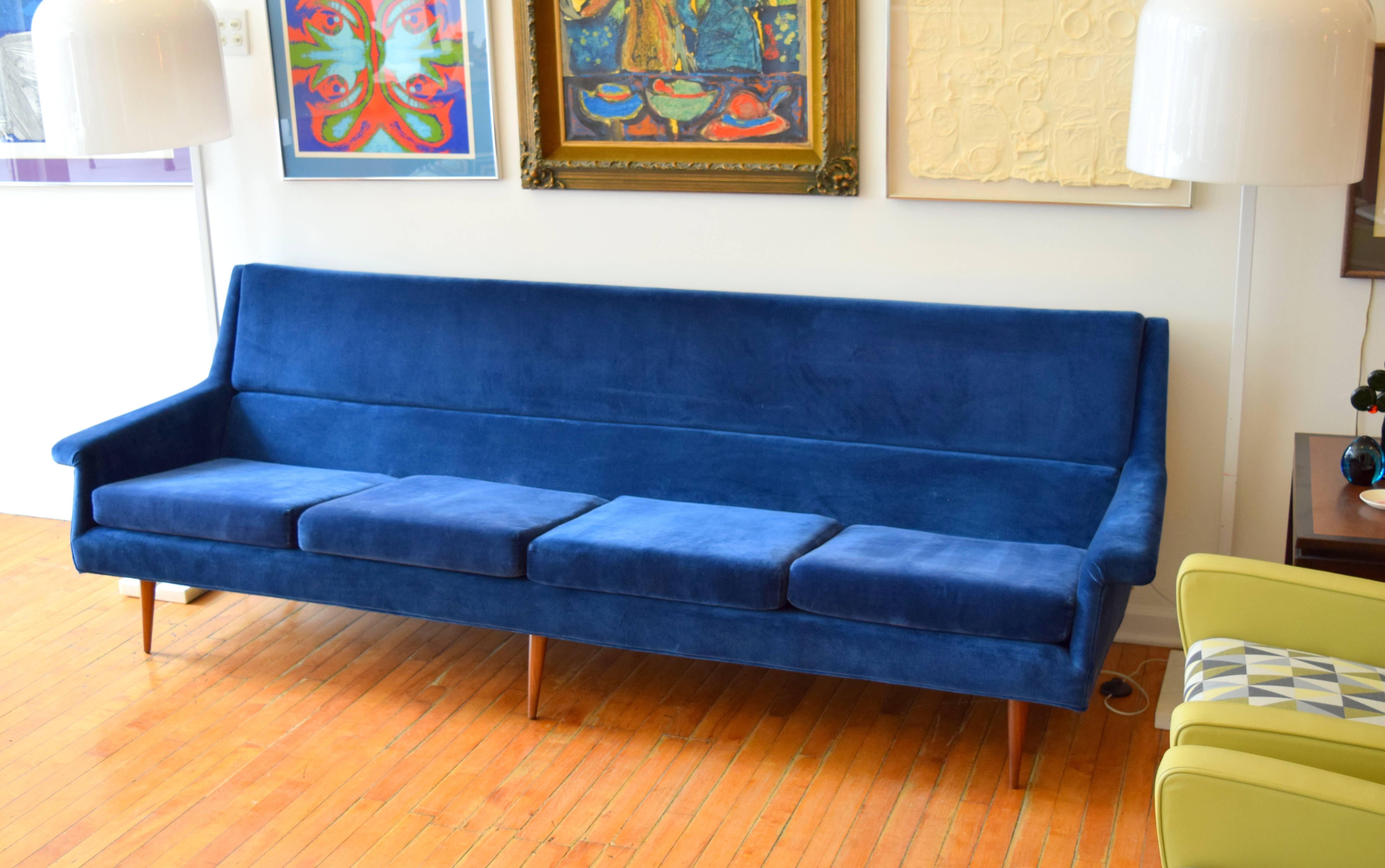 Upholstery Early Milo Baughman Angular Sofa for Thayer Coggin