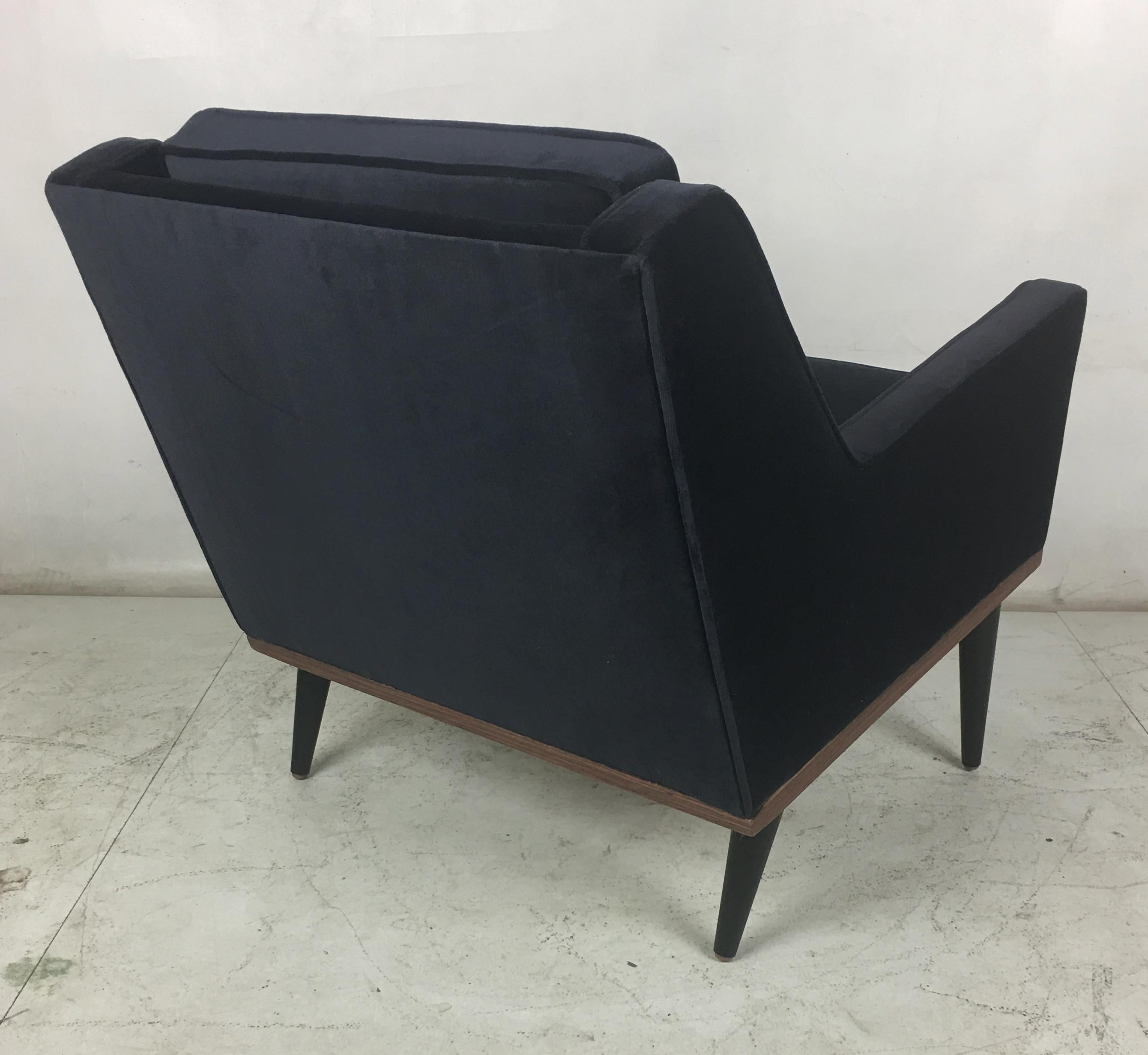 American Early Milo Baughman Lounge Chair for James, Inc.