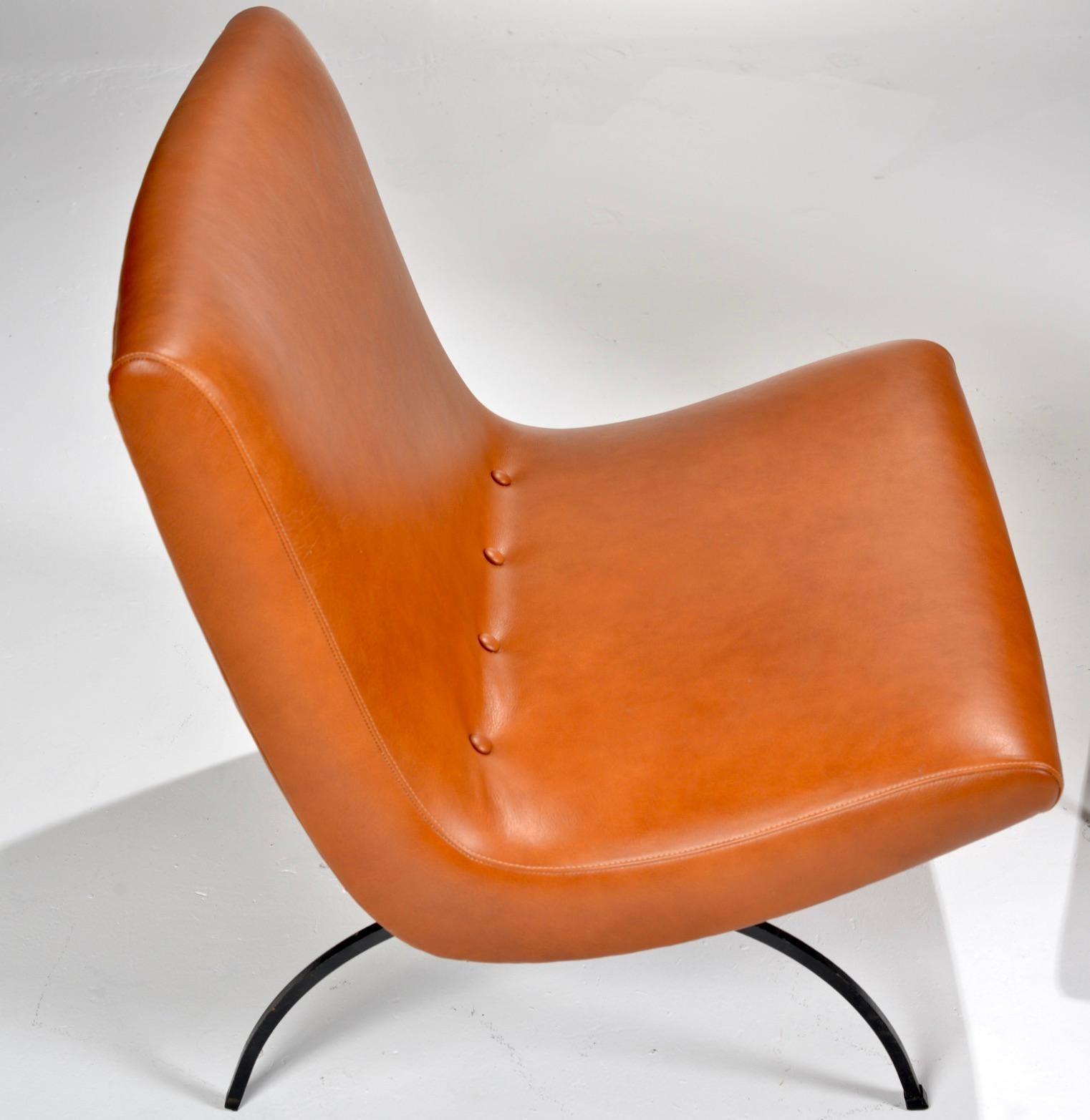 Mid-20th Century Early Milo Baughman Scoop Chairs in Leather Set of 2