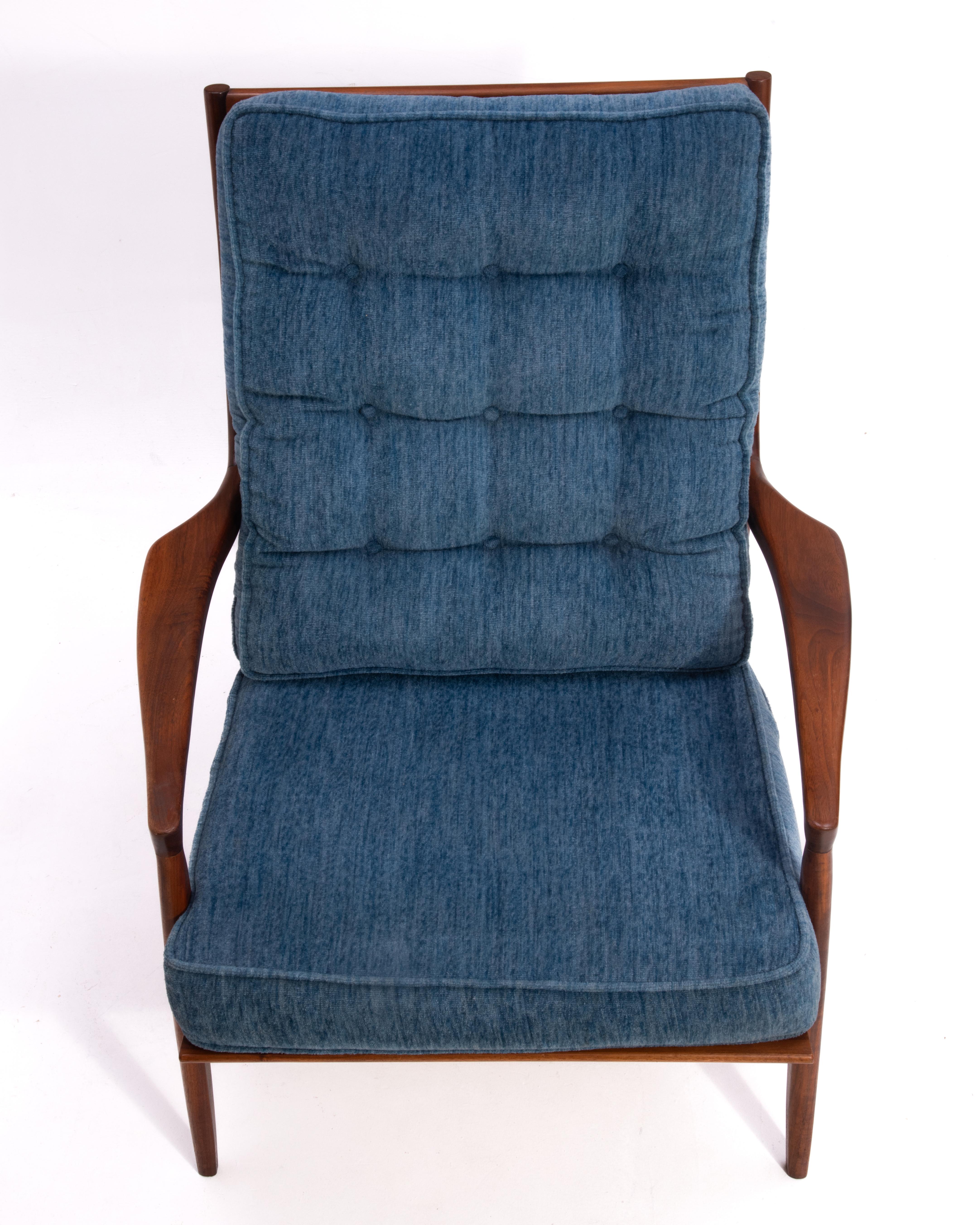 Early Milo Baughman Thayer Coggin Walnut Spindled Lounge Chair Signed 4