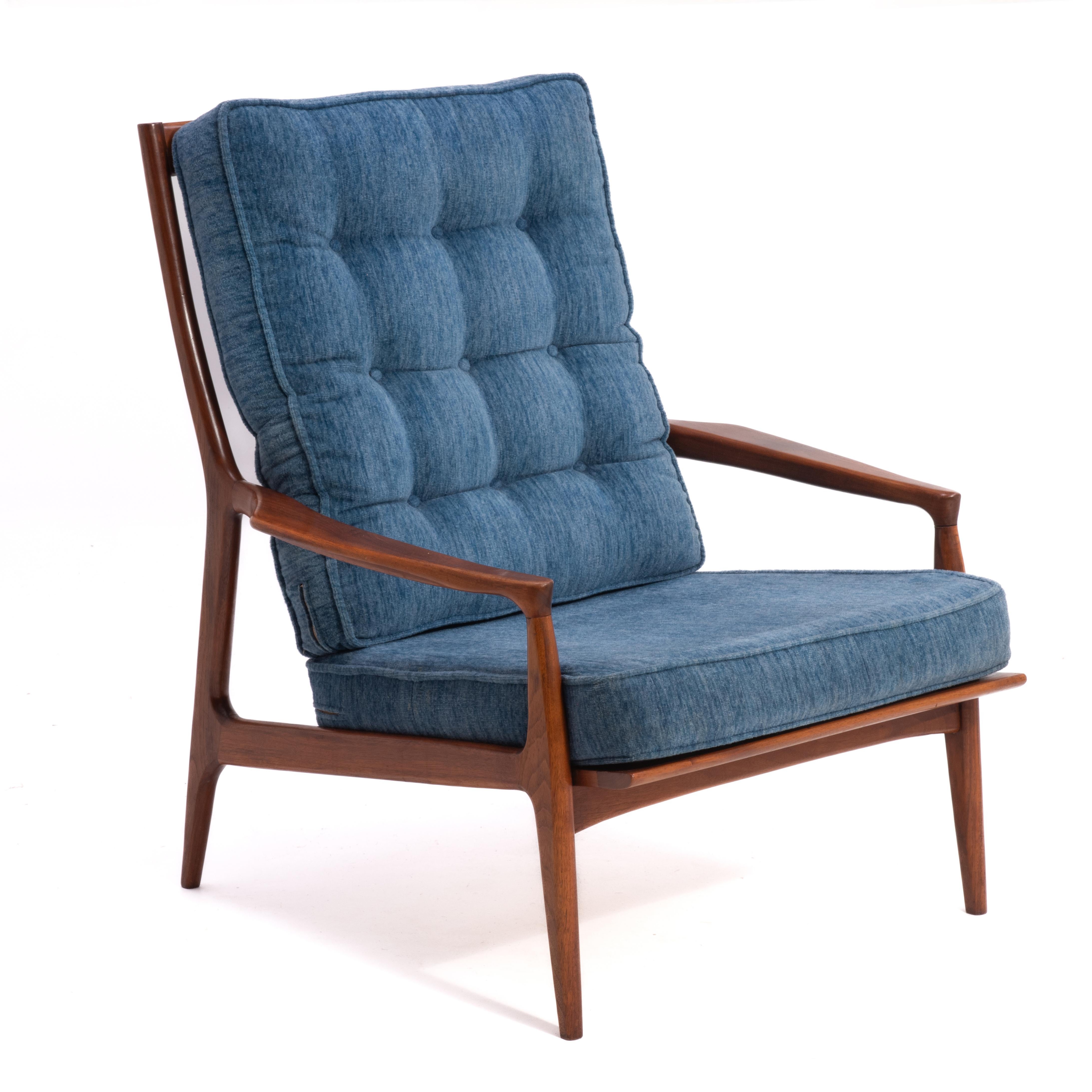 Early Milo Baughman Thayer Coggin Walnut Spindled Lounge Chair Signed 2