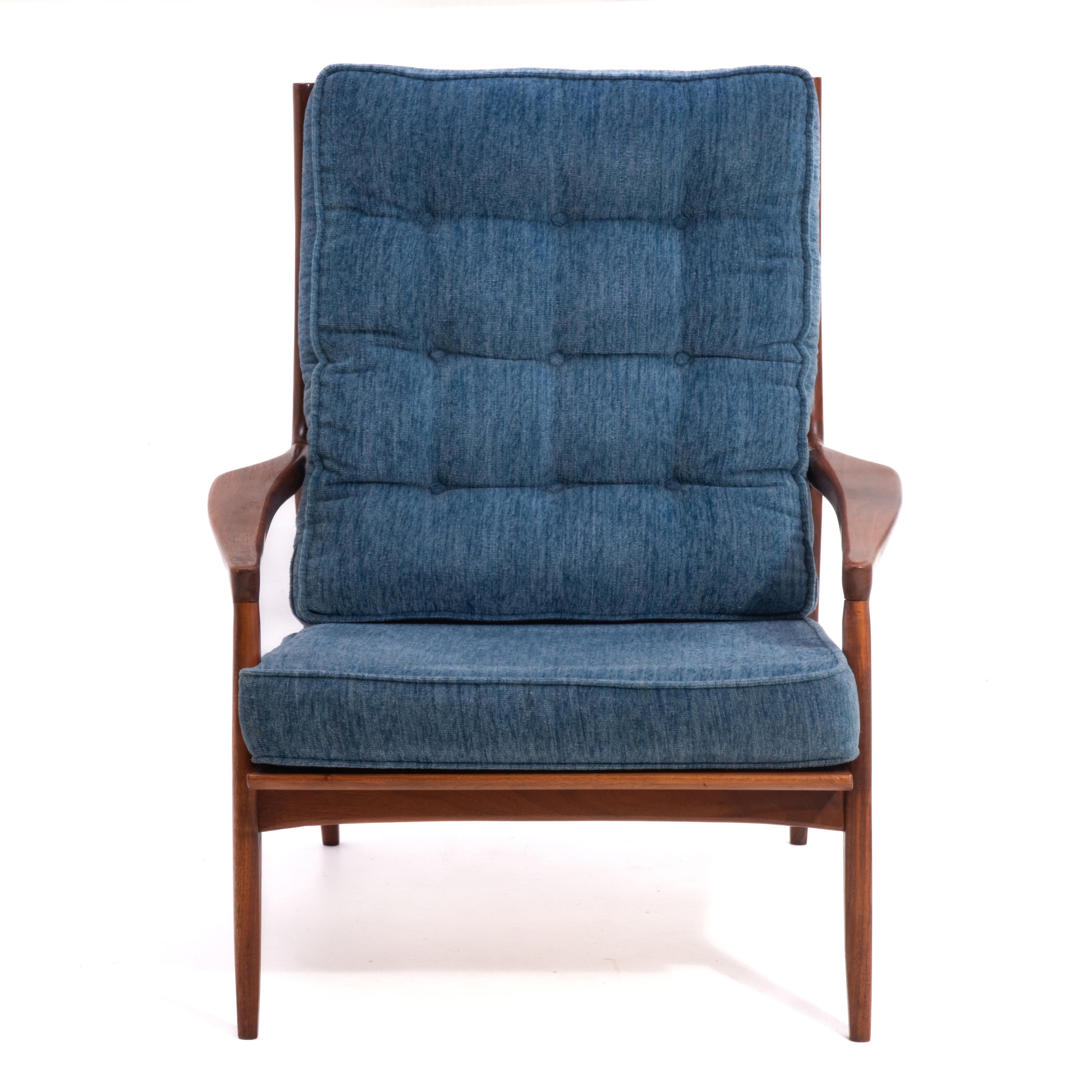 Early Milo Baughman Thayer Coggin Walnut Spindled Lounge Chair Signed 3